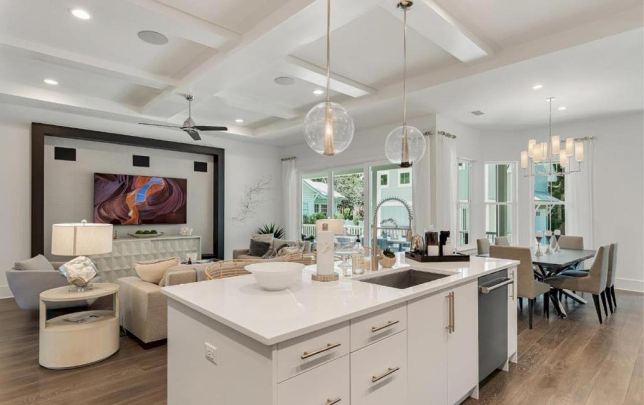 Grayton Pointe