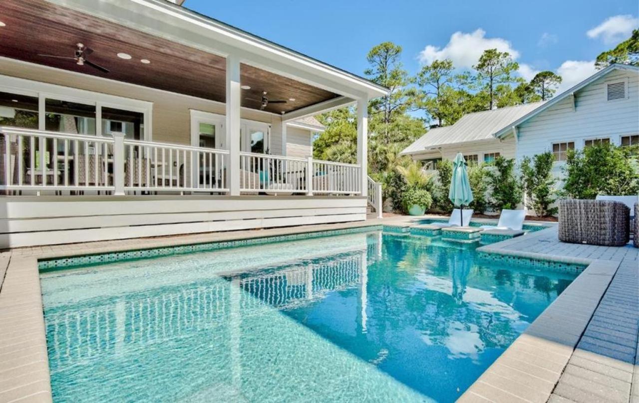 Grayton Pointe