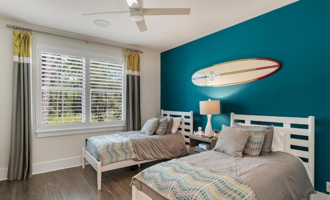 Grayton Pointe
