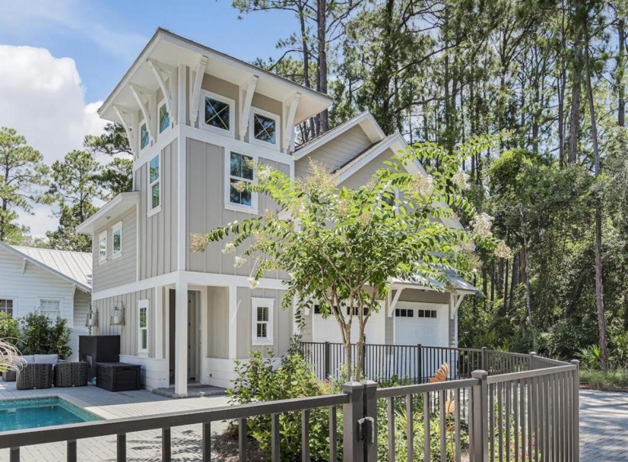 Grayton Pointe
