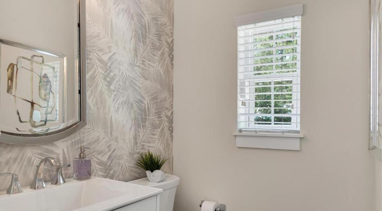 Grayton Pointe