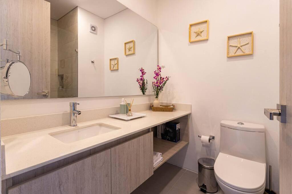 Luxury studio- hotel amenities