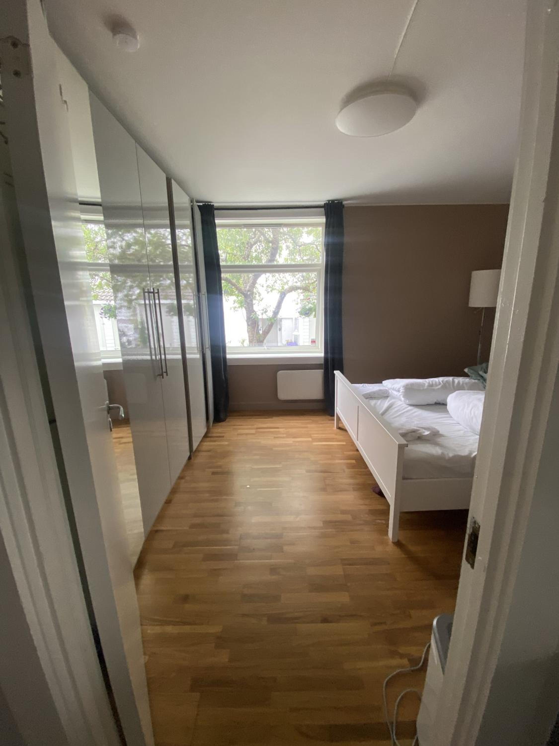 Central, spacious and characterful apartment