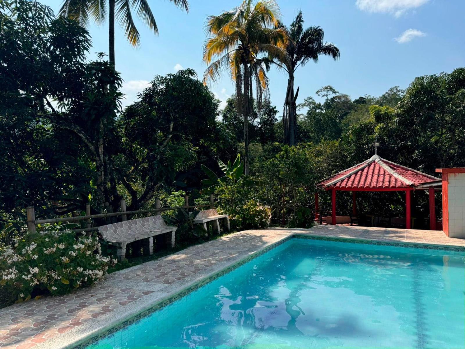 Finca Villa Rosita-Tu Paraíso Campestre cerca de Bogotá