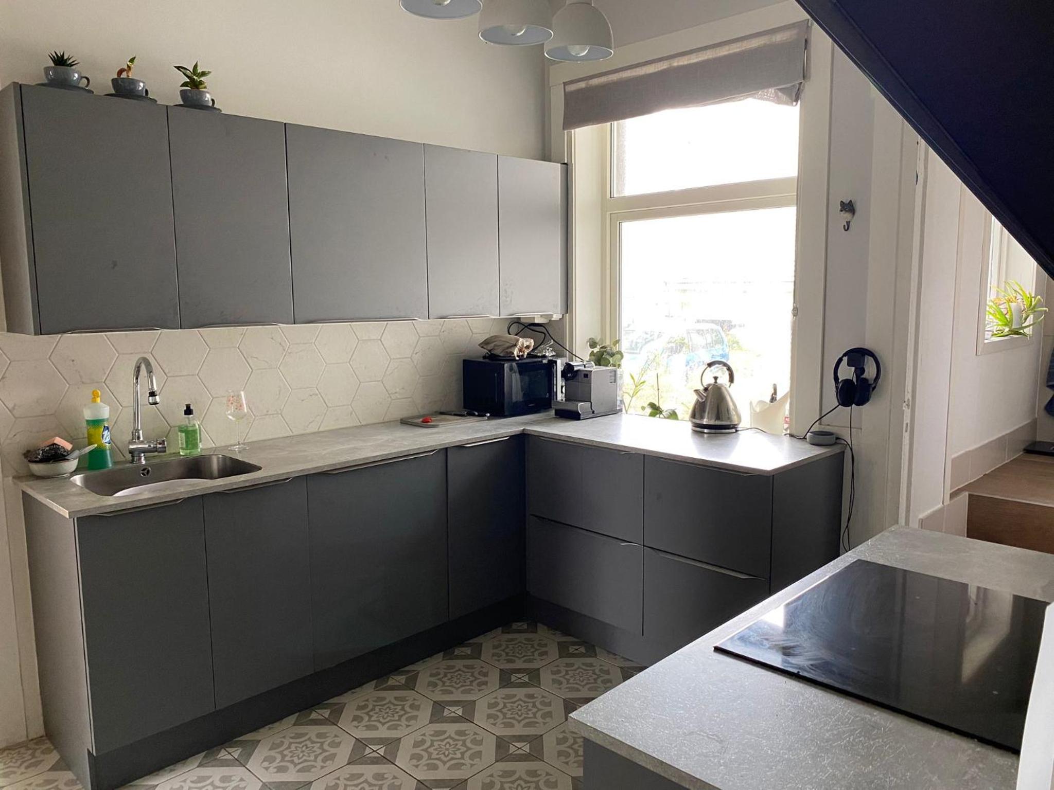 Central, spacious and characterful apartment