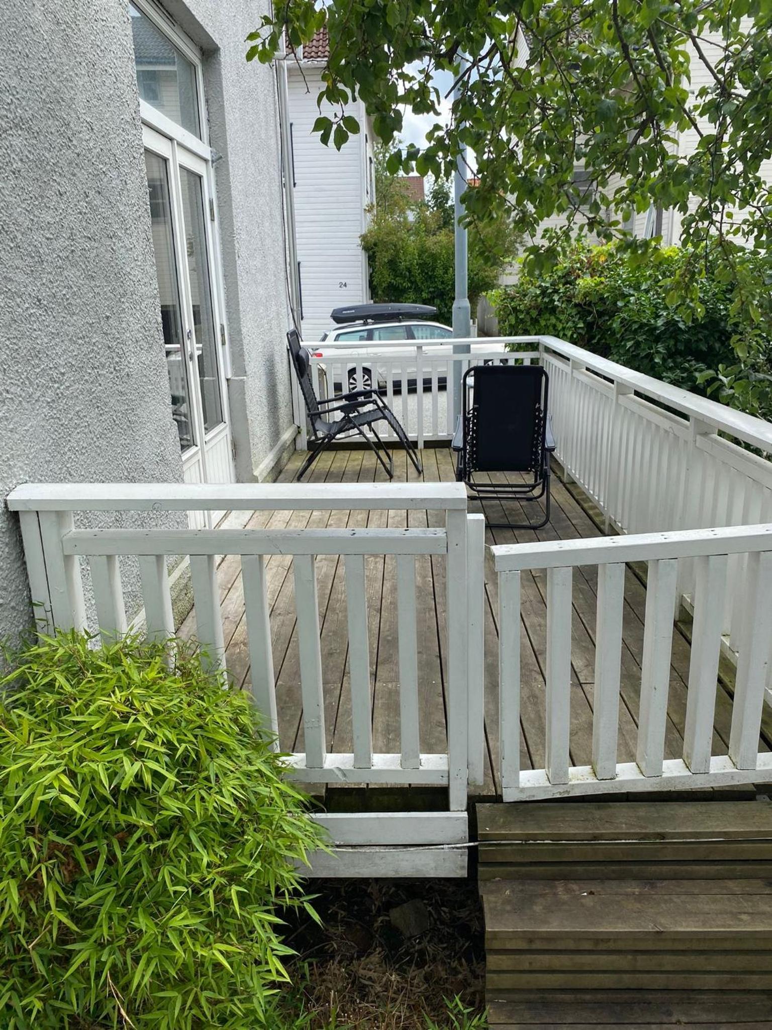 Central, spacious and characterful apartment