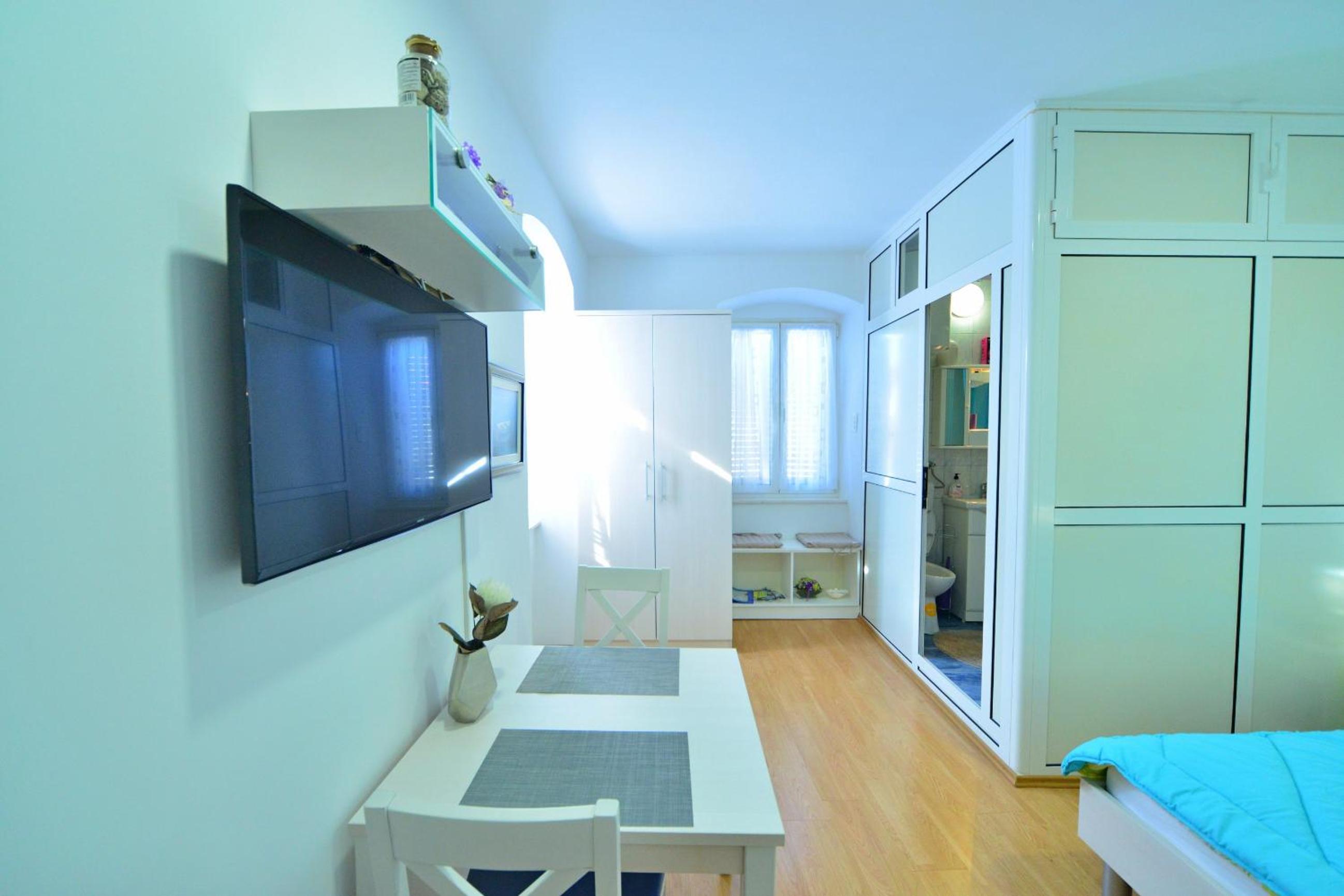 Split Center Room Helena photo 5
