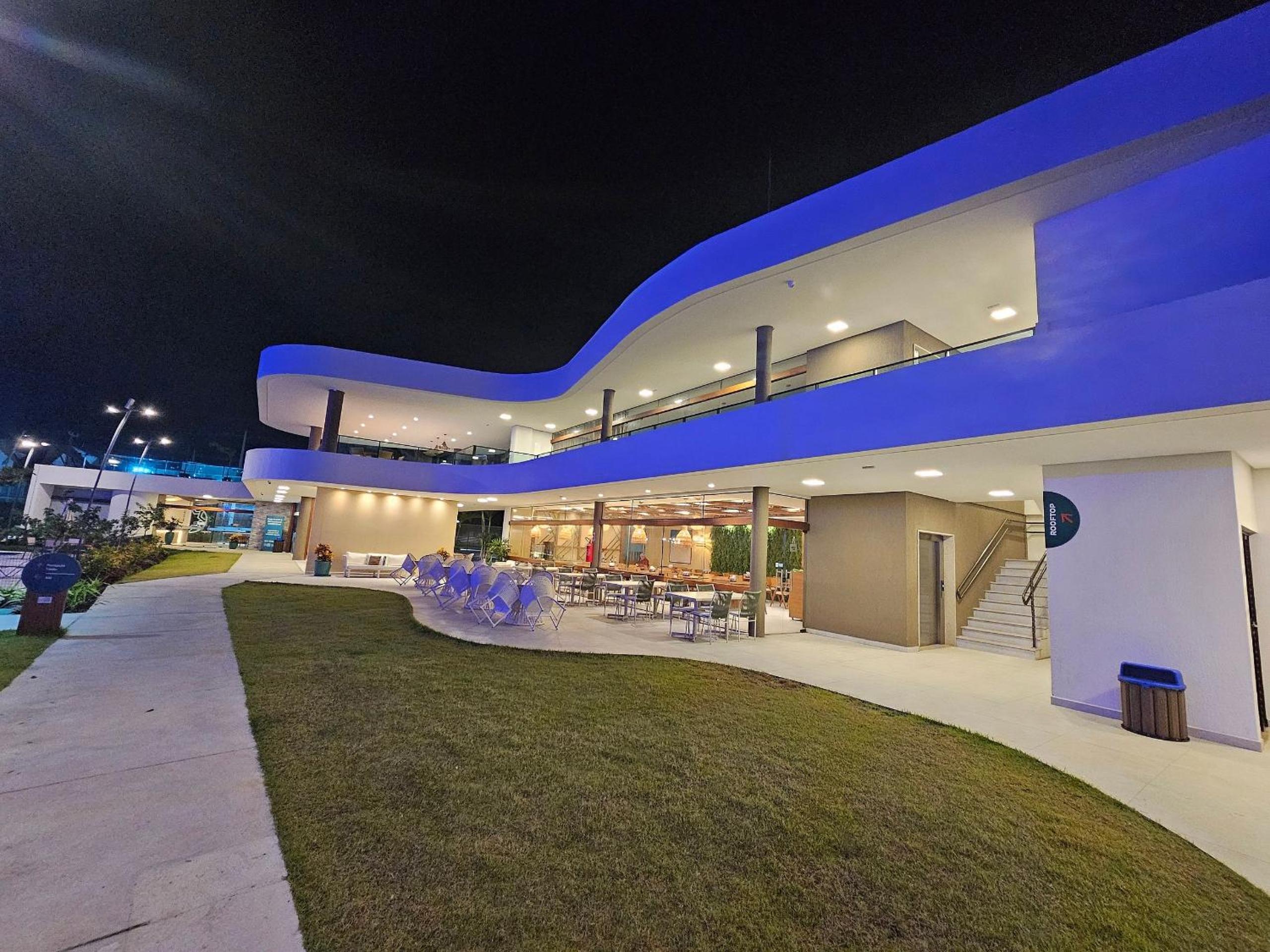 Premium Flat with Gourmet Balcony at Makia Resort in Muro Alto – Sleeps 4