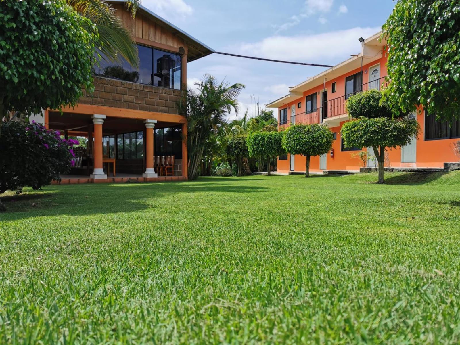 Hotel Quinta Ventura, Ixtapan de la sal - Image 1