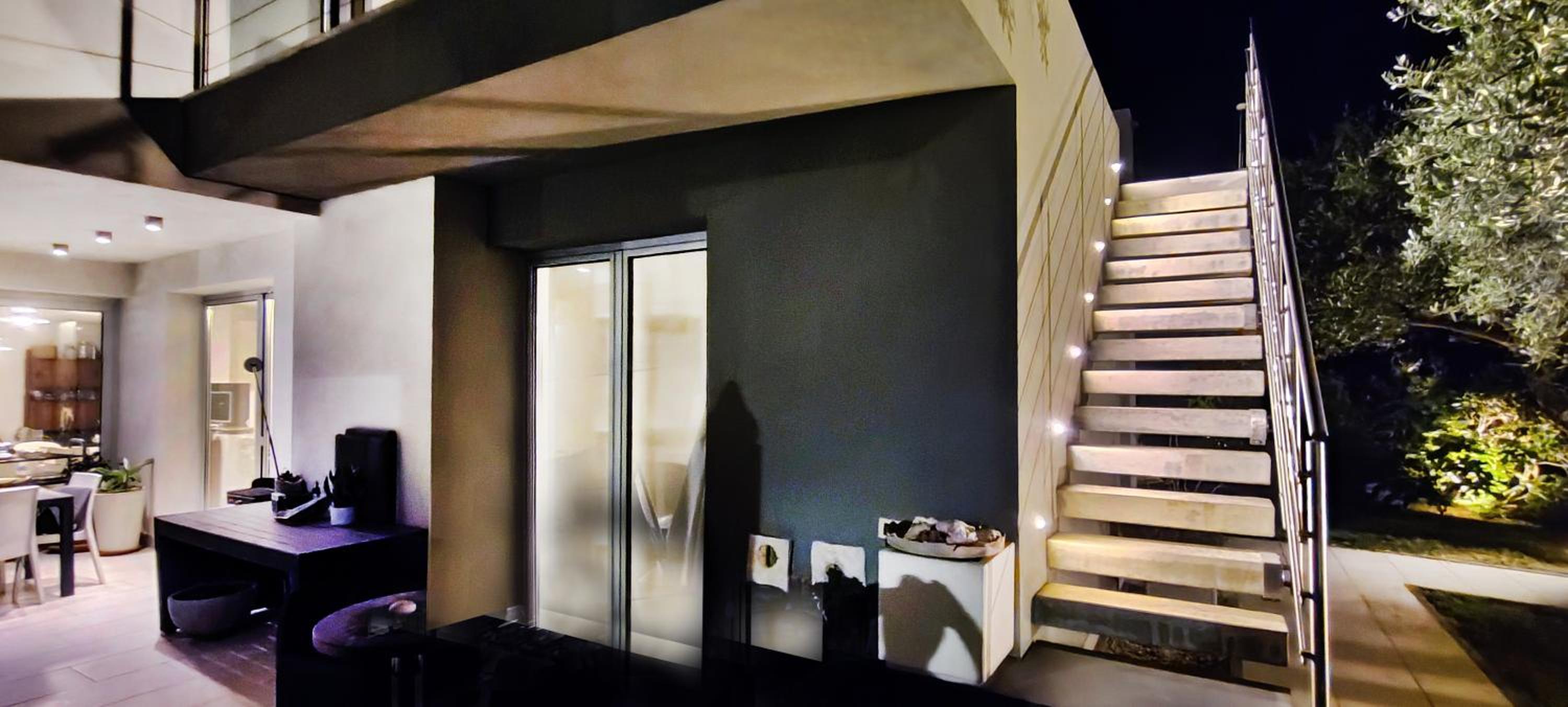 Art House Quartu - Margine Rosso