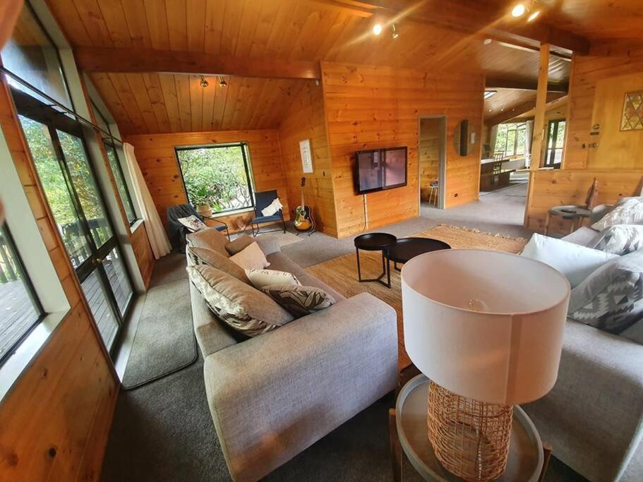 Redwood Hub view 4