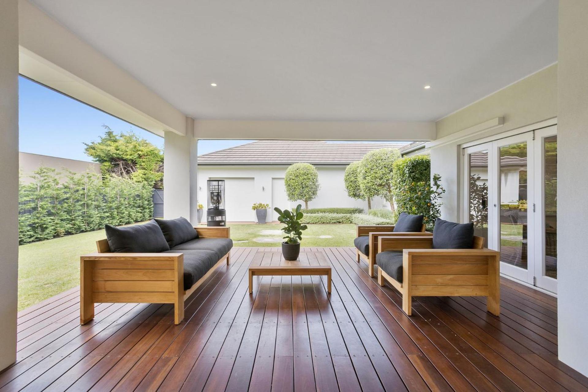 Oasis Portsea
