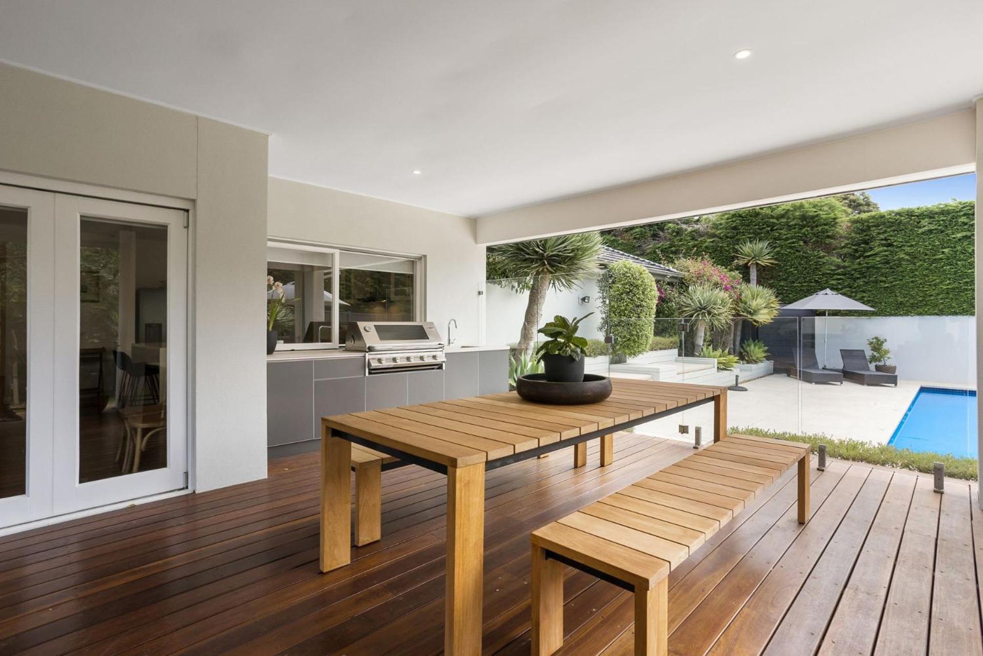 Oasis Portsea