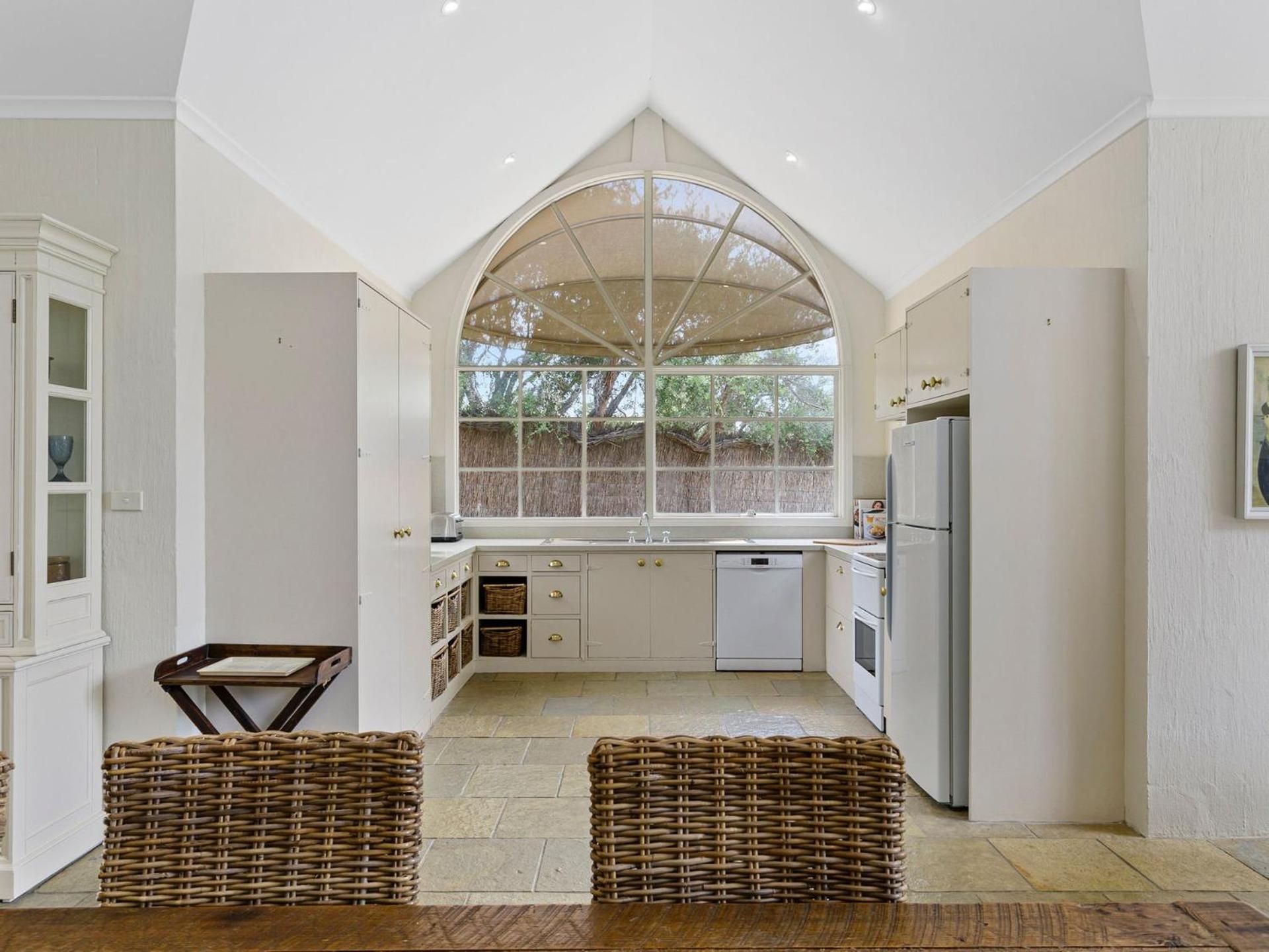 Portsea Hideaway Classic Style