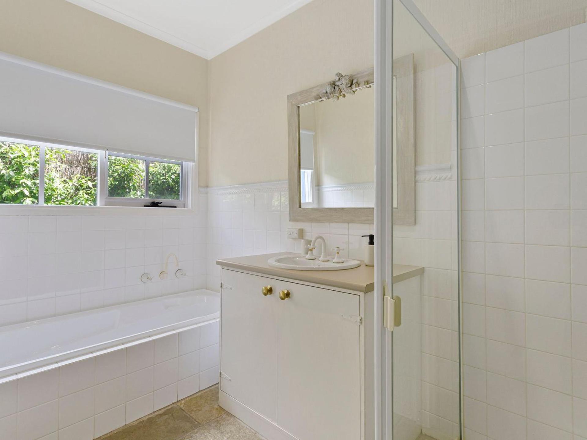 Portsea Hideaway Classic Style