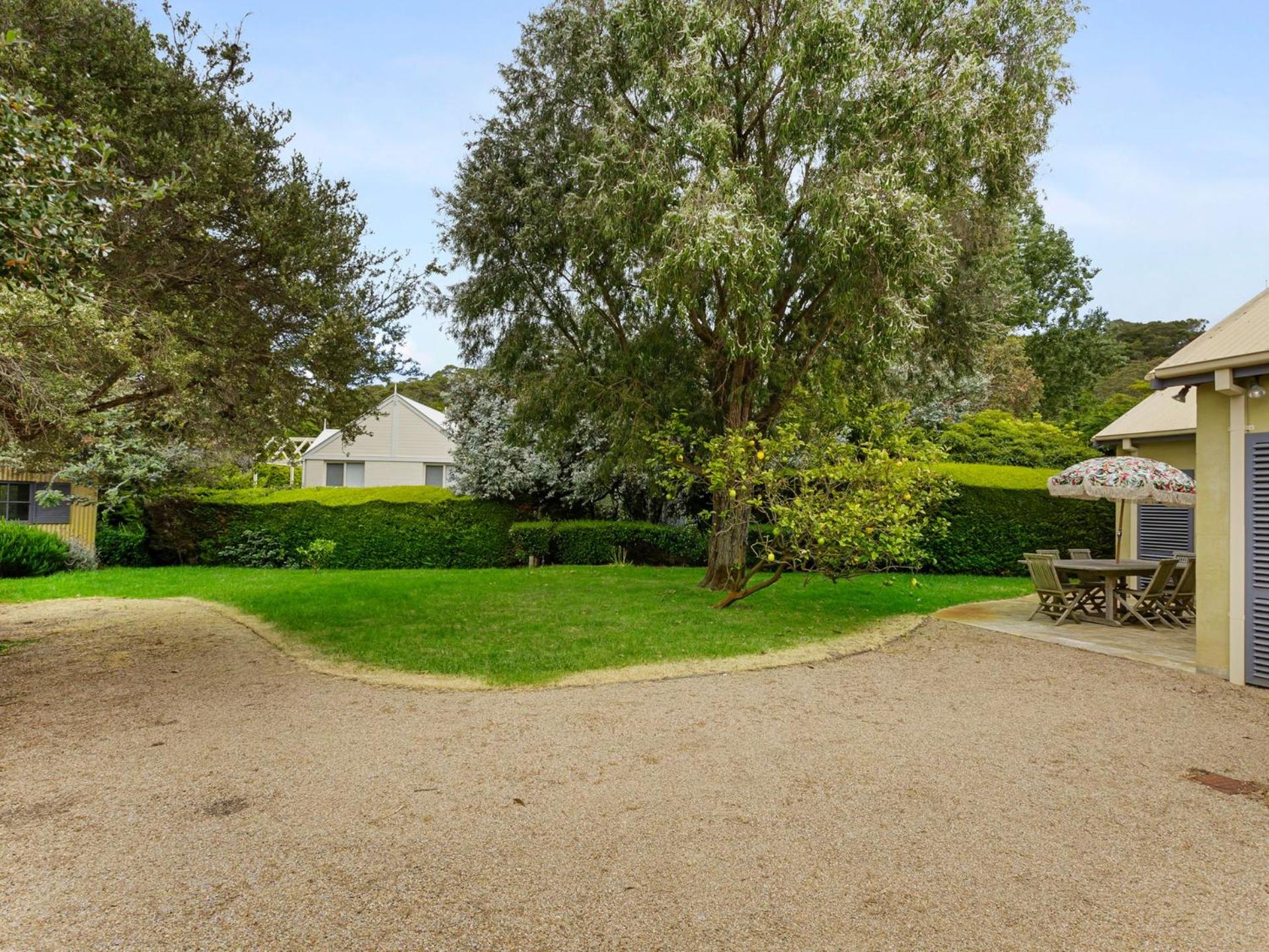 Portsea Hideaway Classic Style