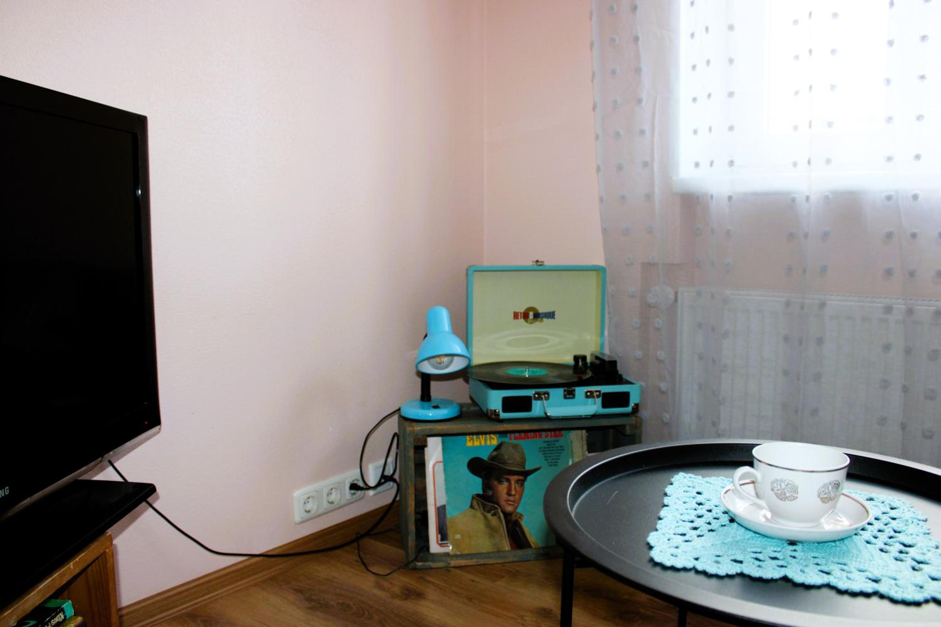 Simple Small Studio