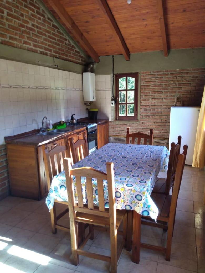 Estancia La Victoria - Cabañas de Montaña