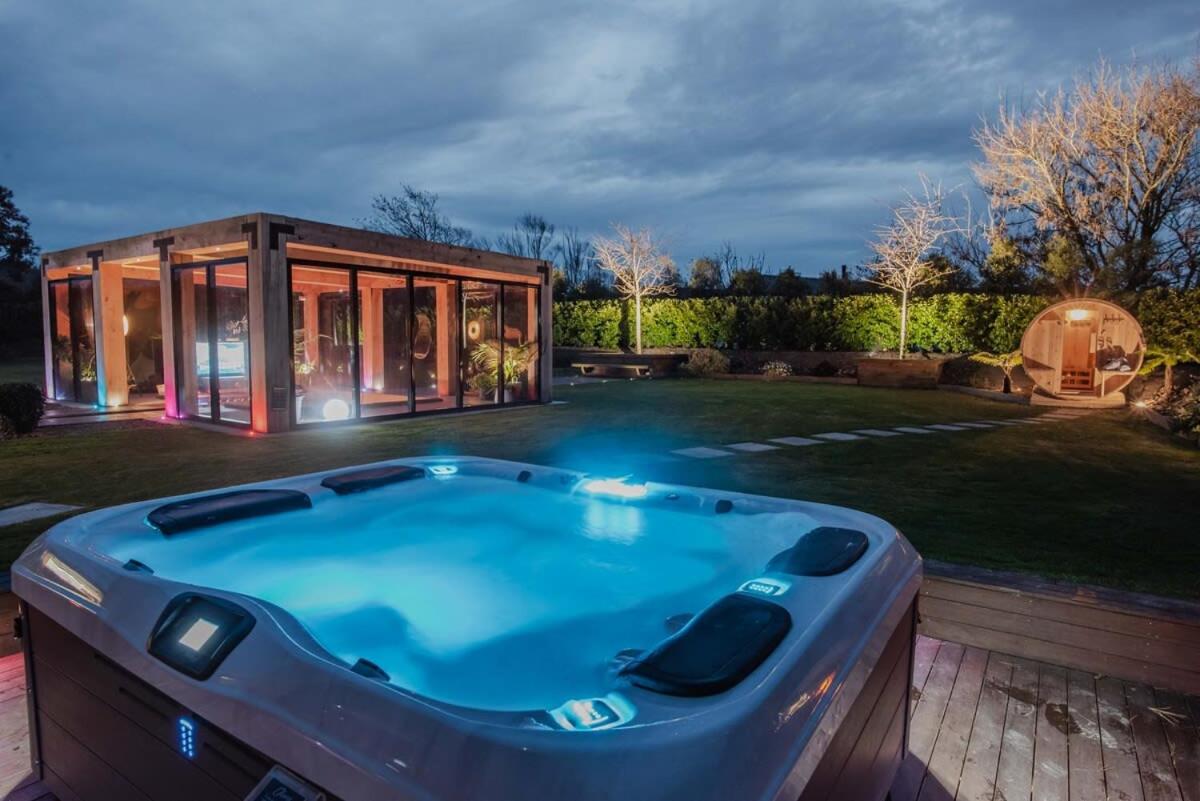 Expansive Luxury Country Escape