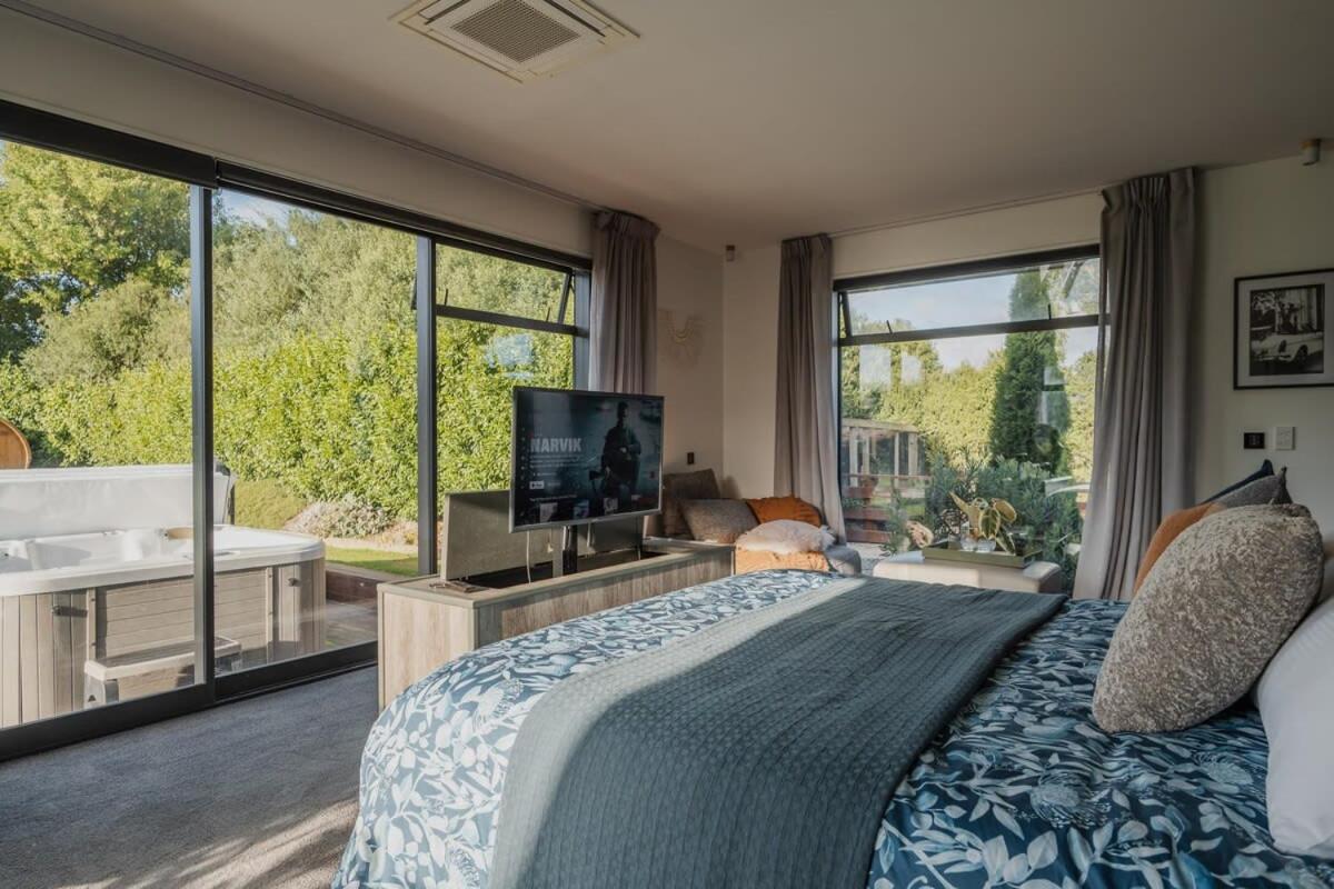 Expansive Luxury Country Escape