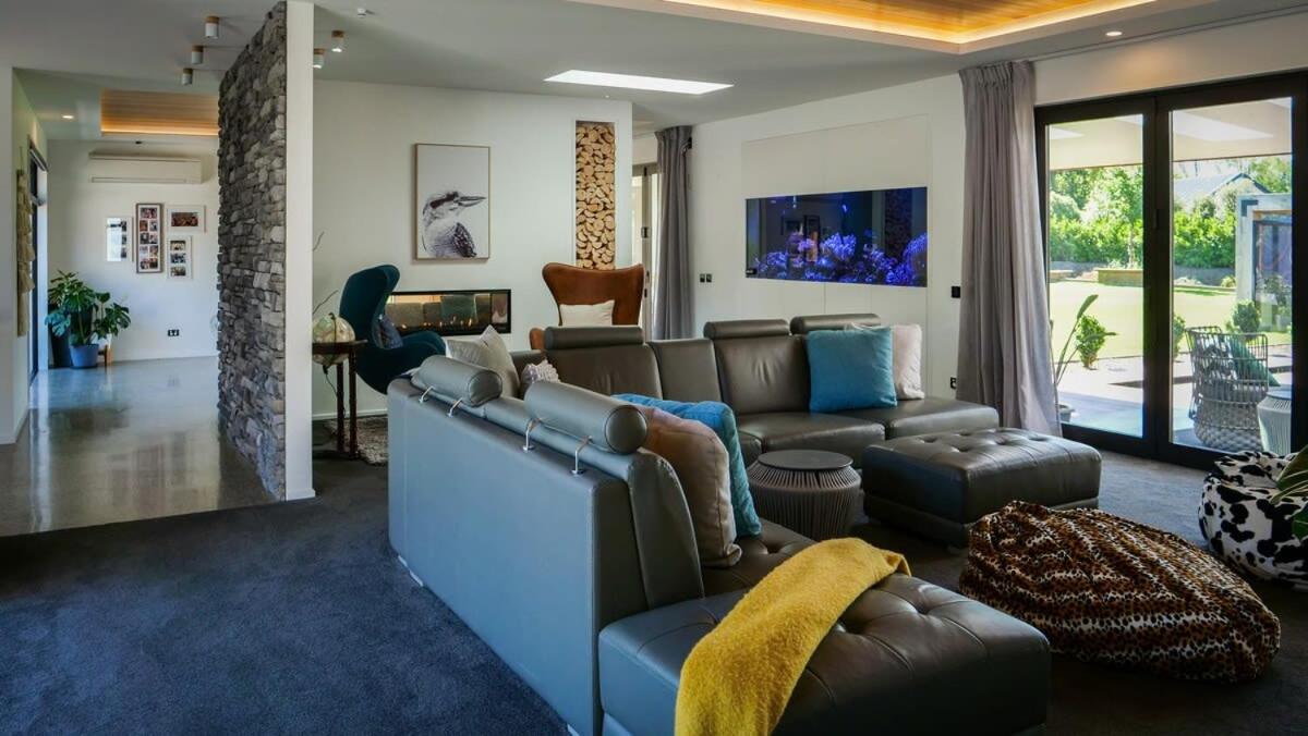 Expansive Luxury Country Escape