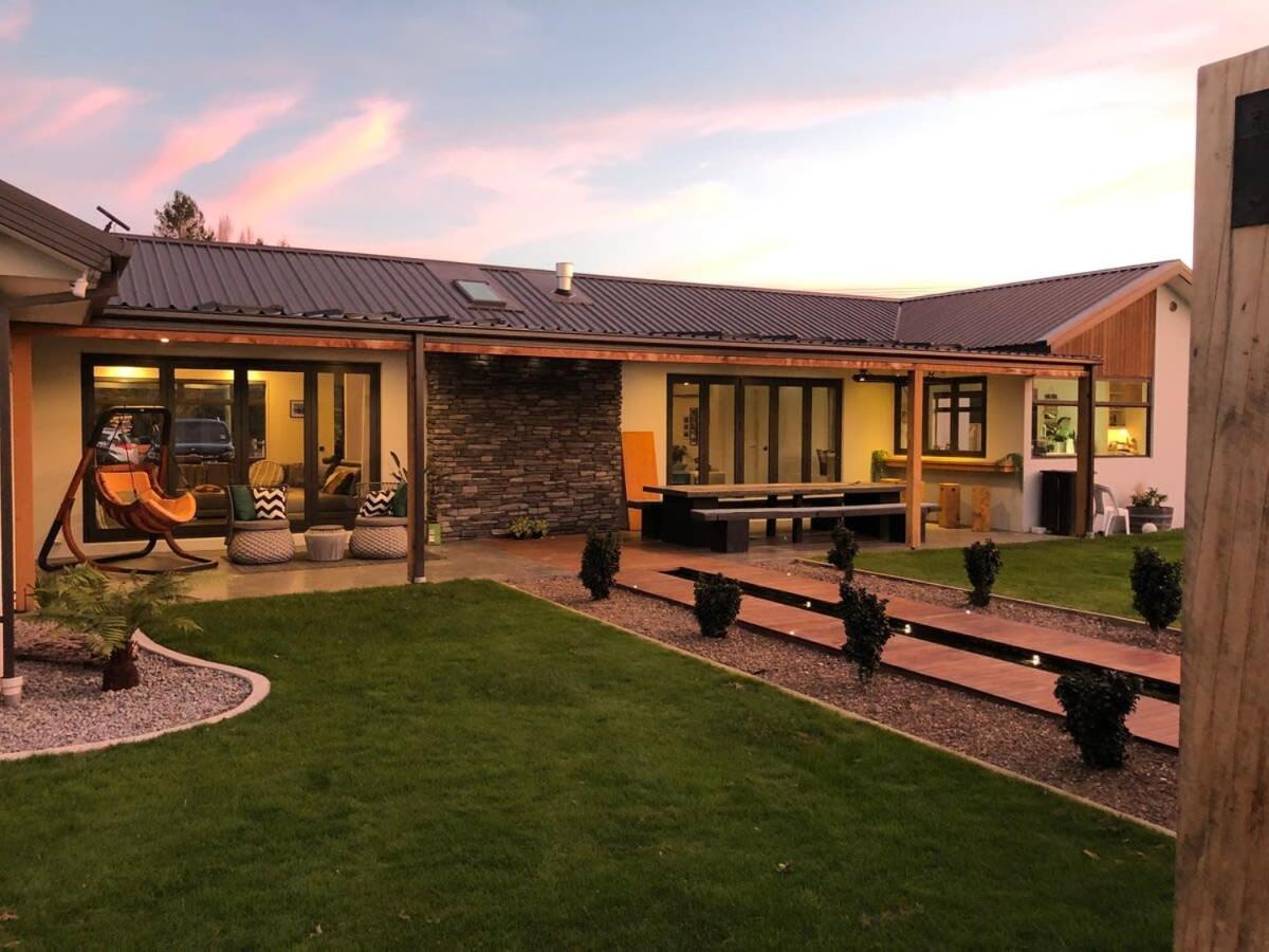 Expansive Luxury Country Escape