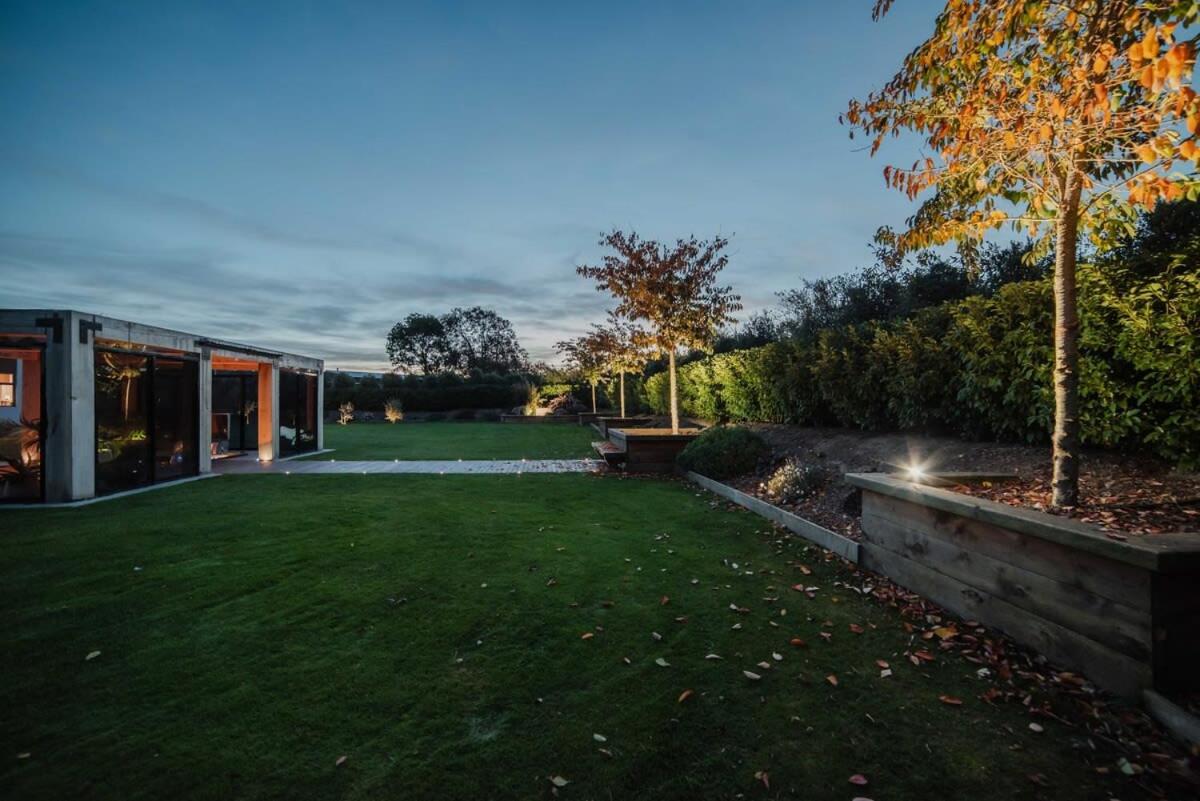 Expansive Luxury Country Escape