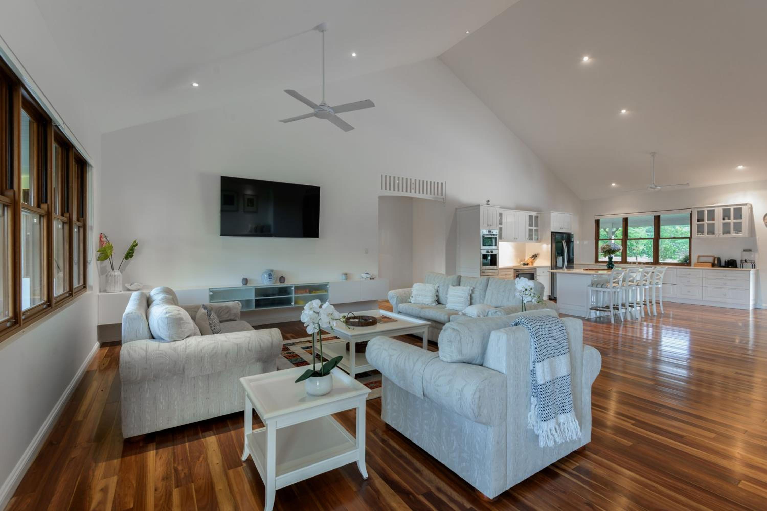 The Hampton Lodge with private pool on 25 acres