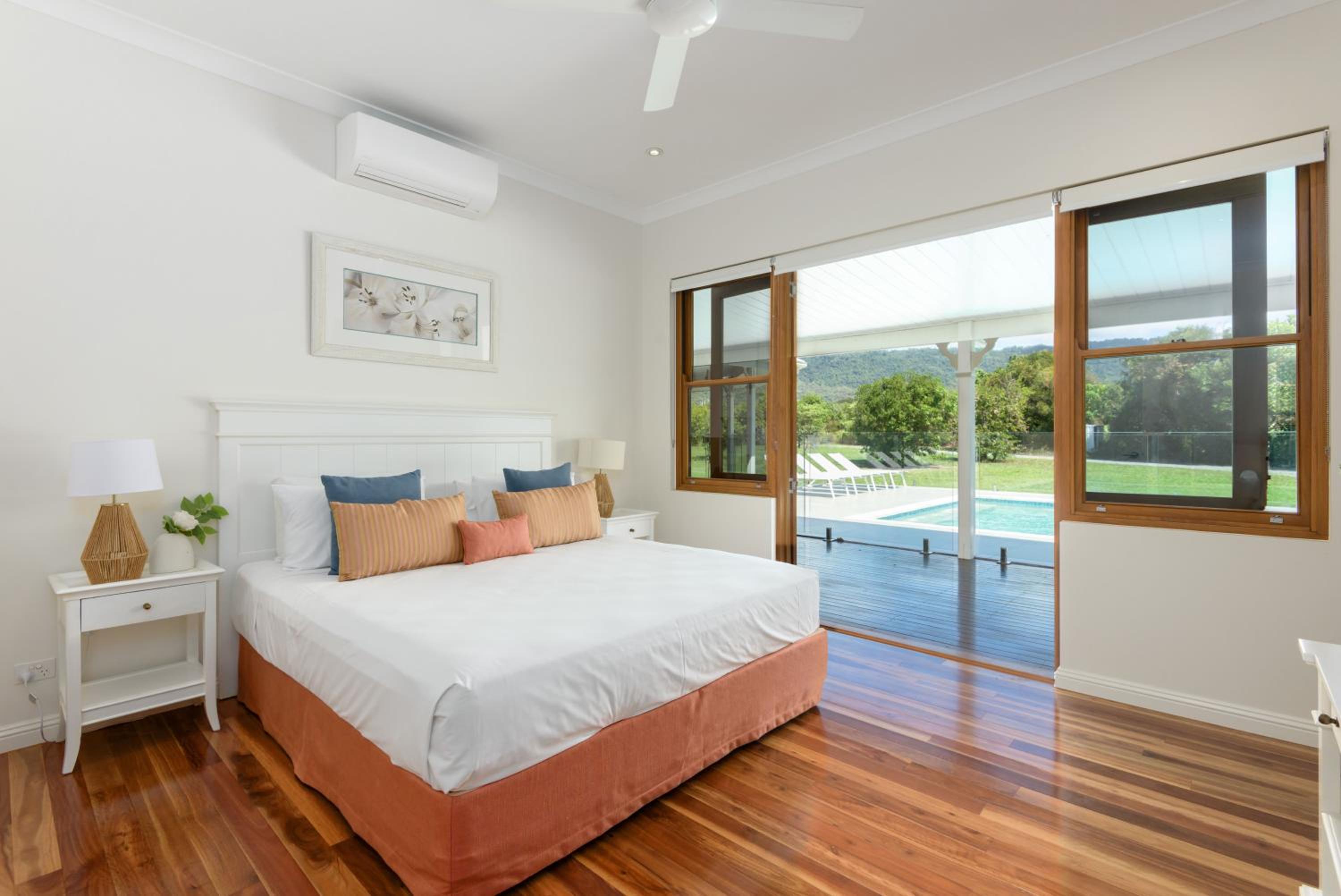 The Hampton Lodge with private pool on 25 acres