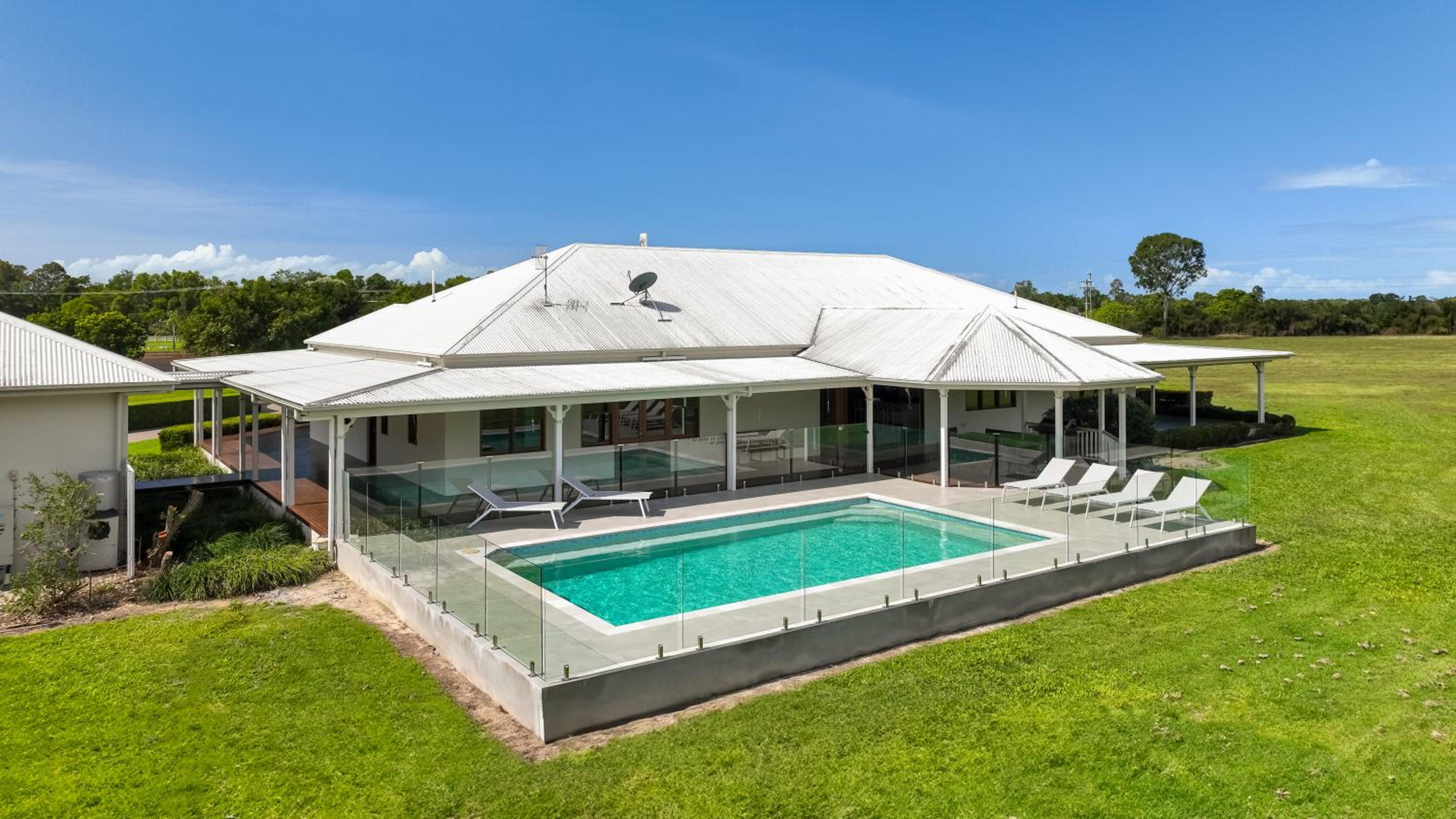 The Hampton Lodge with private pool on 25 acres