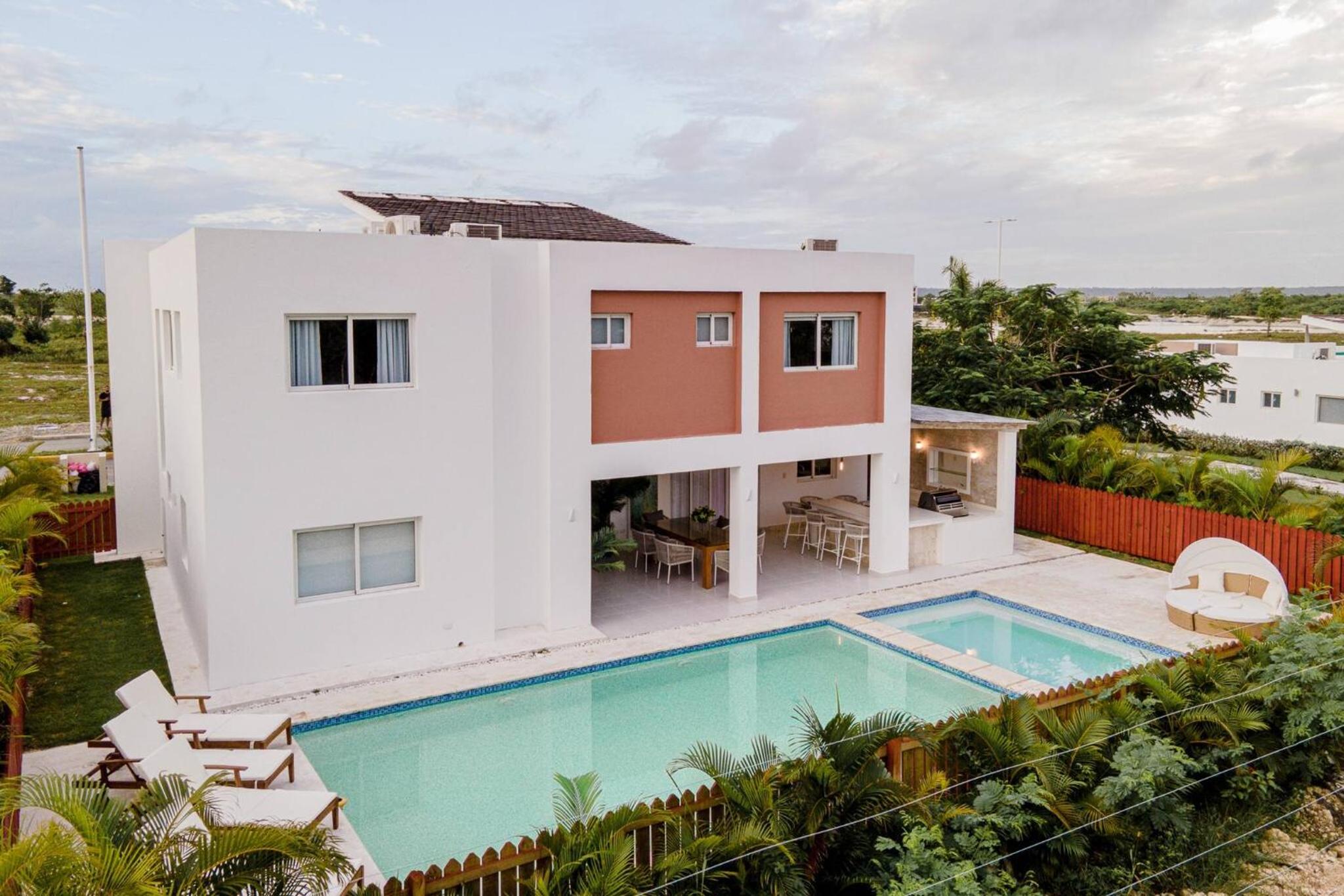 A Tropical Oasis In Vista Cana view 3