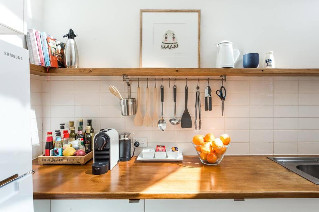 Spacious, Stylish House with Private Courtyard near Shops, Cafes, Beach and Tram