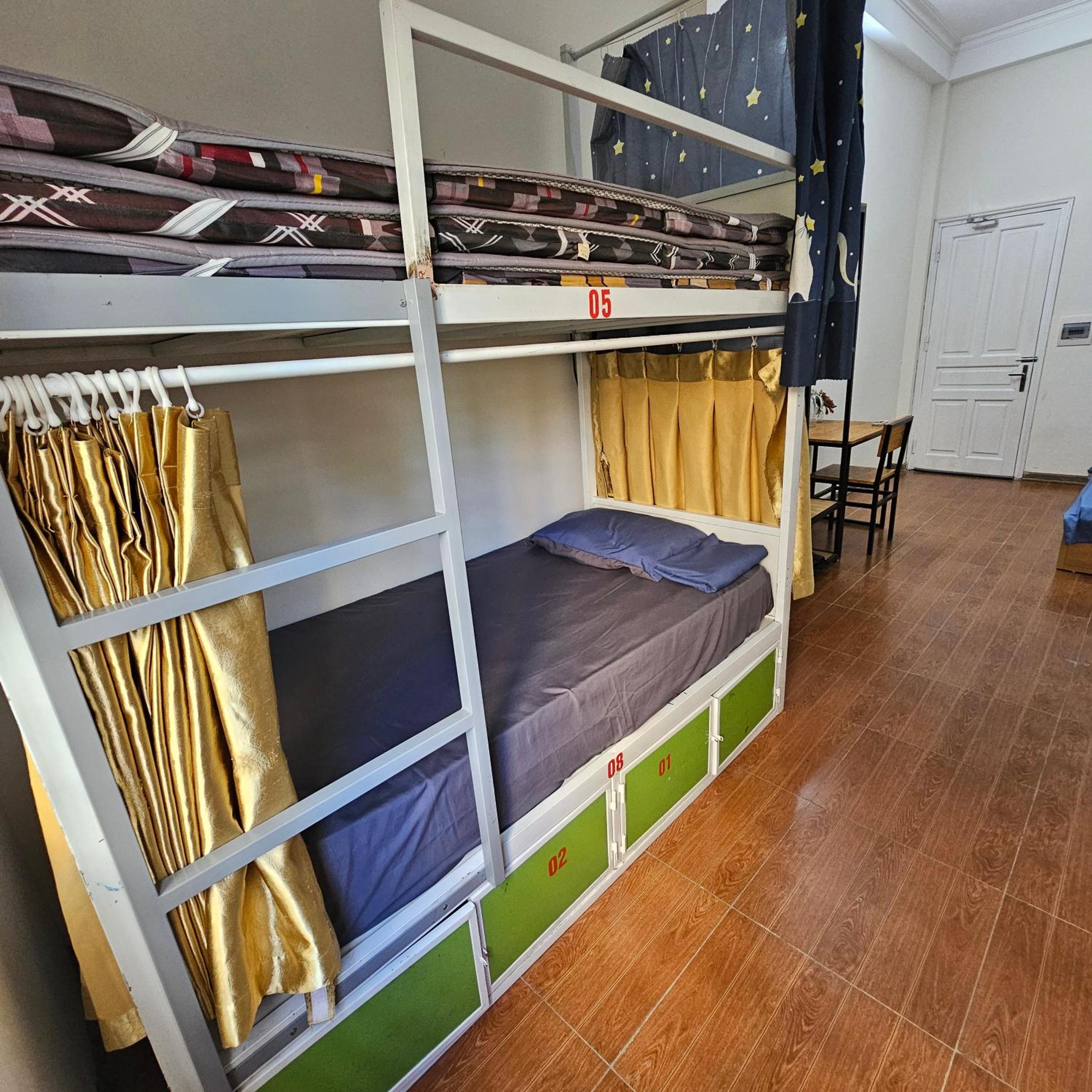 Little Kim's House