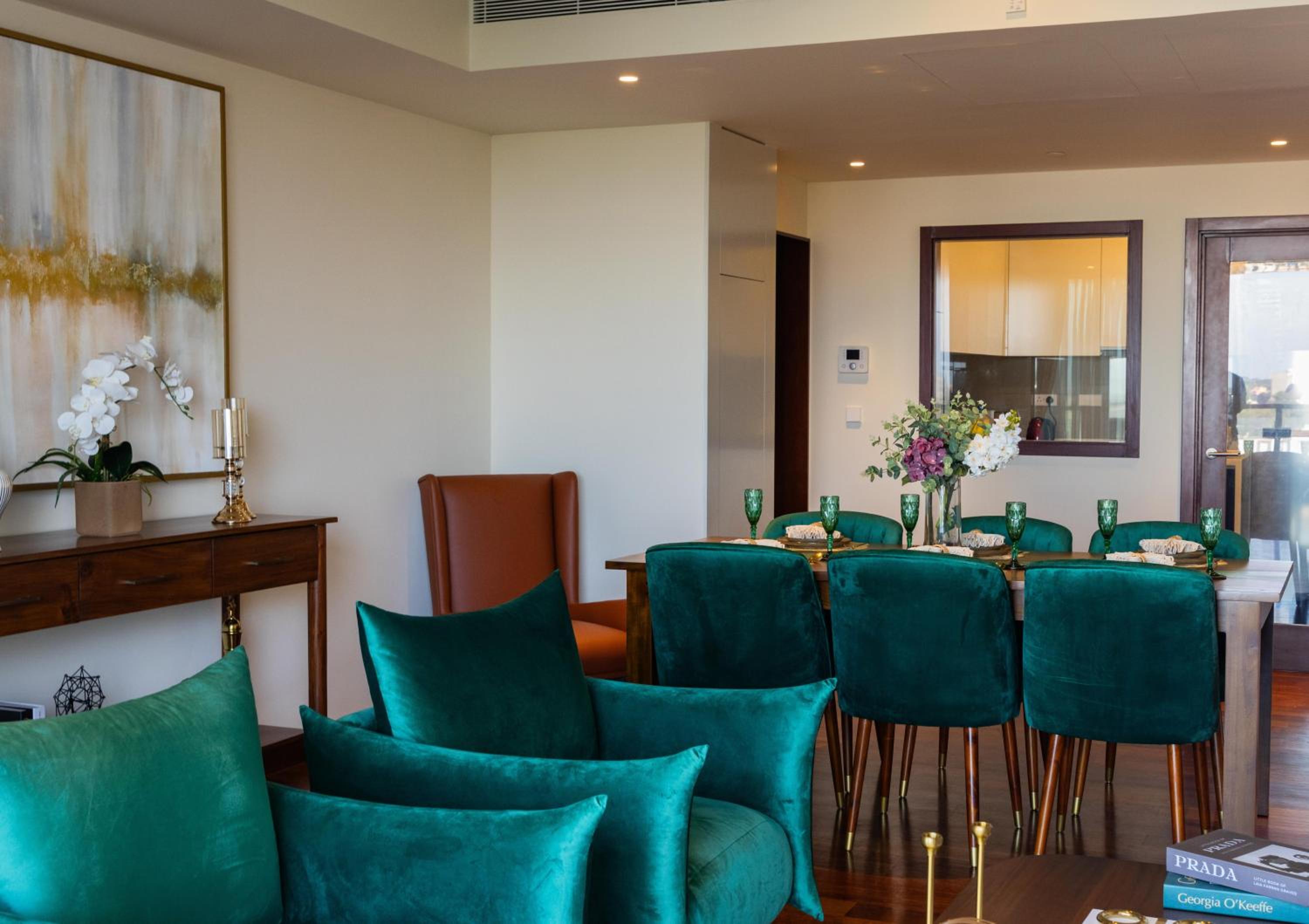 Two-Bedroom Luxury Apartment at The Suites view 3