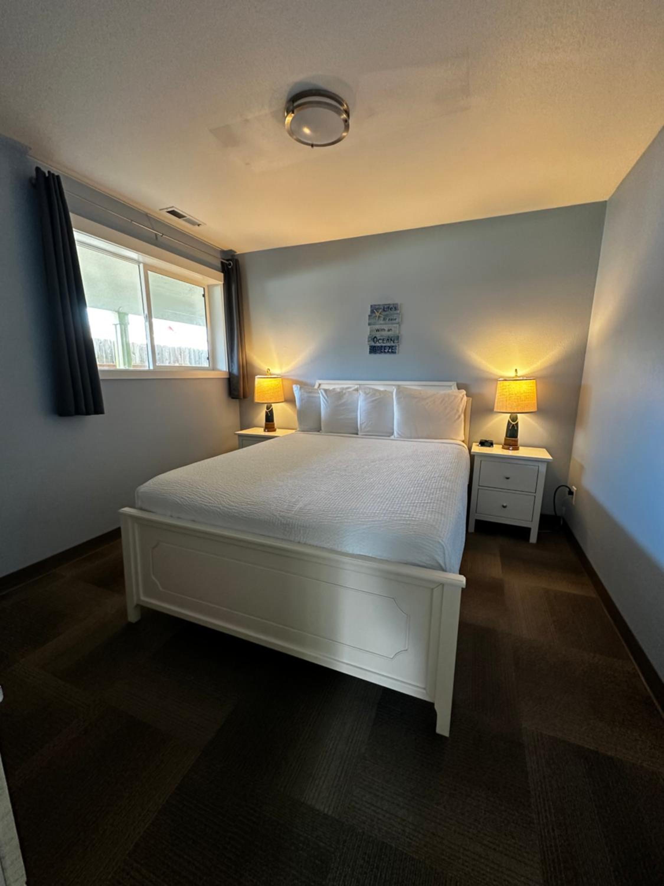 Coastal Inn and Suites