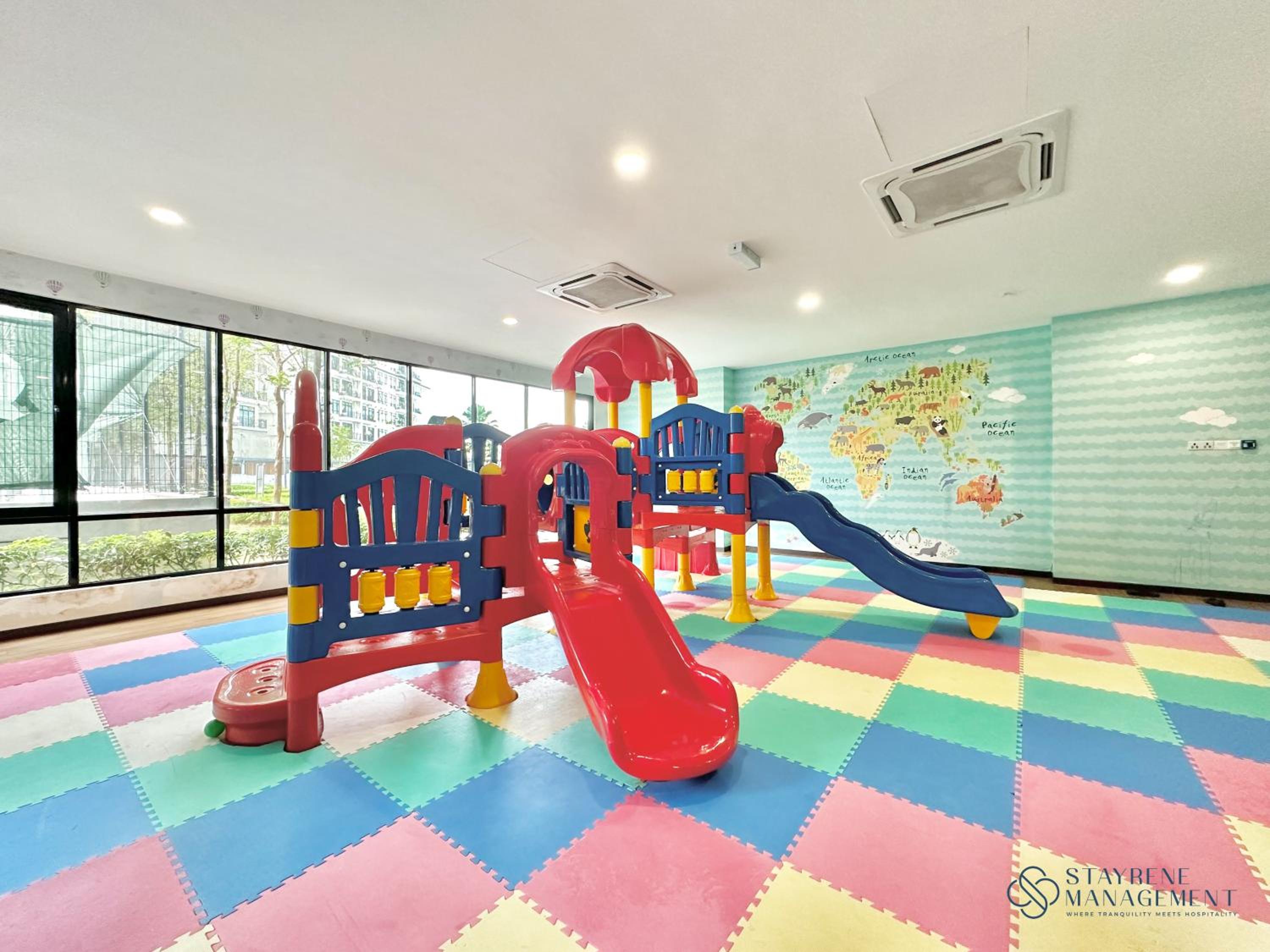 Molek Regency By Stayrene