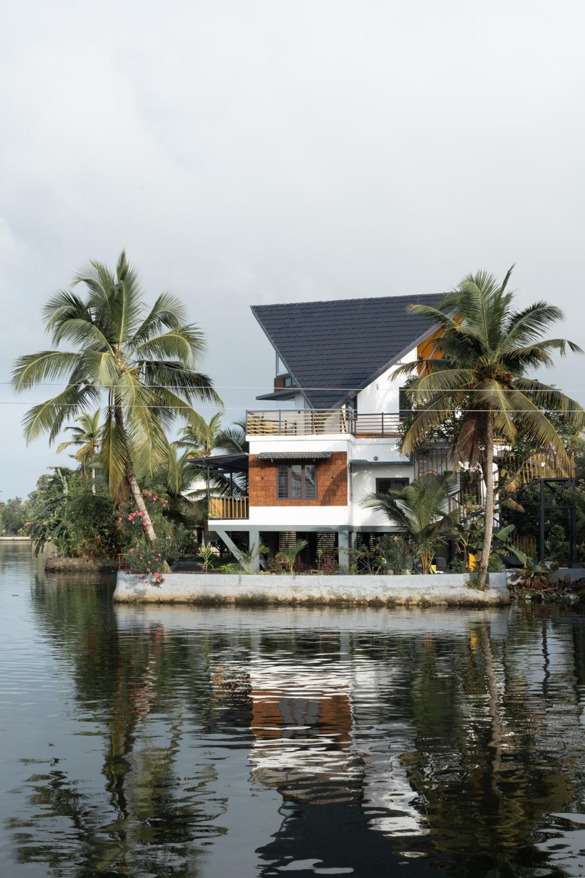 Shiphouse