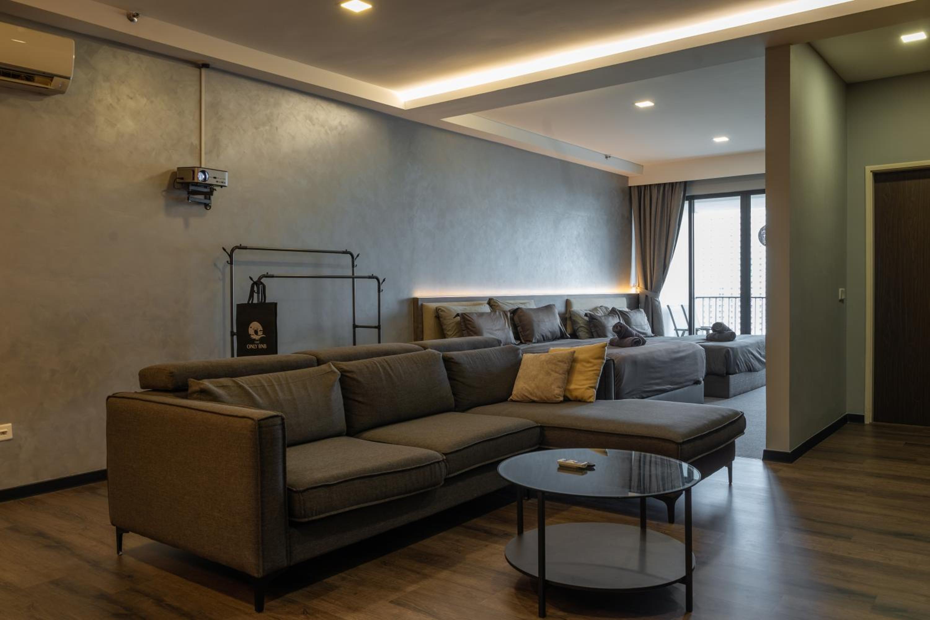 Luxury Seaview Projector Lounge by The Only Bnb photo 2