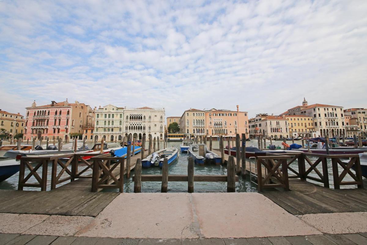 Venice Homes & Holidays