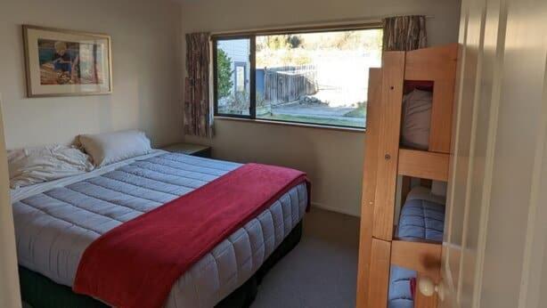 Hampshire Holiday Parks - Glendhu Bay view 2