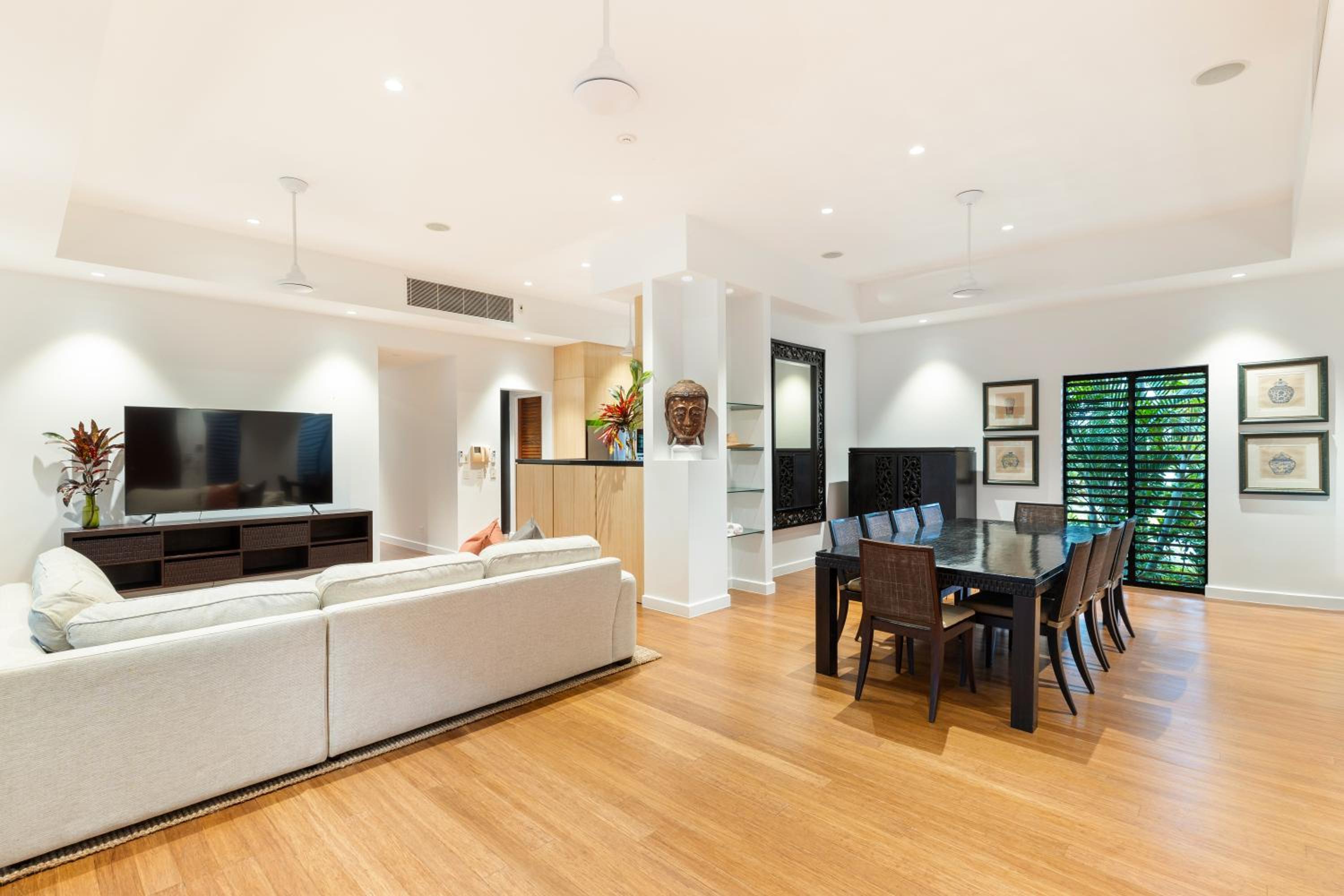 35 Beachfront Mirage Port Douglas