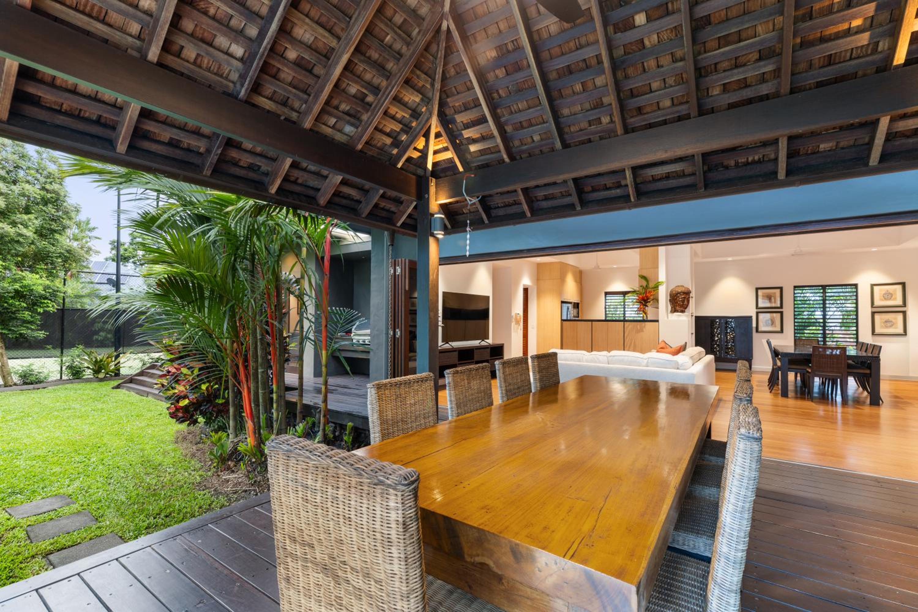 35 Beachfront Mirage Port Douglas