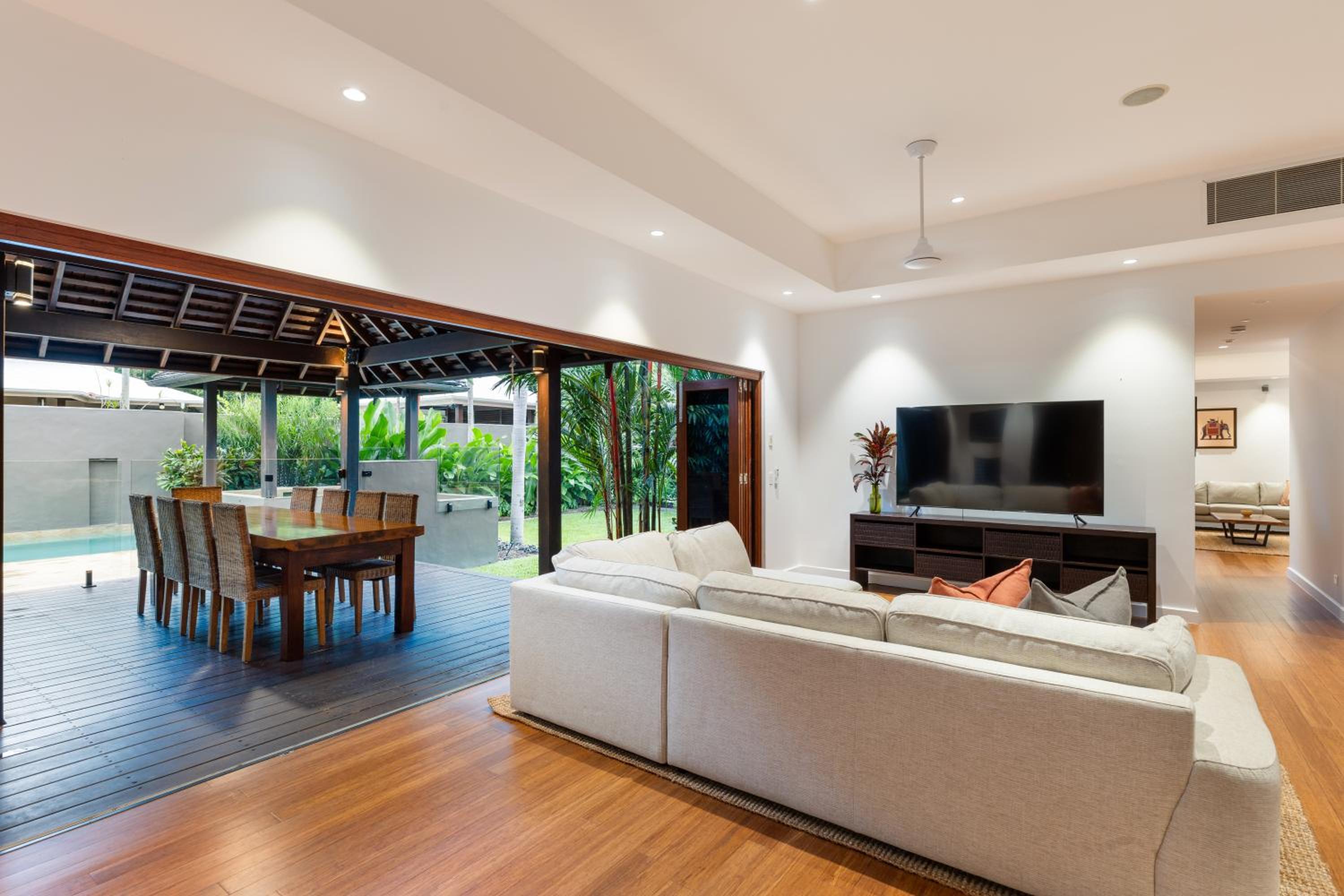 35 Beachfront Mirage Port Douglas