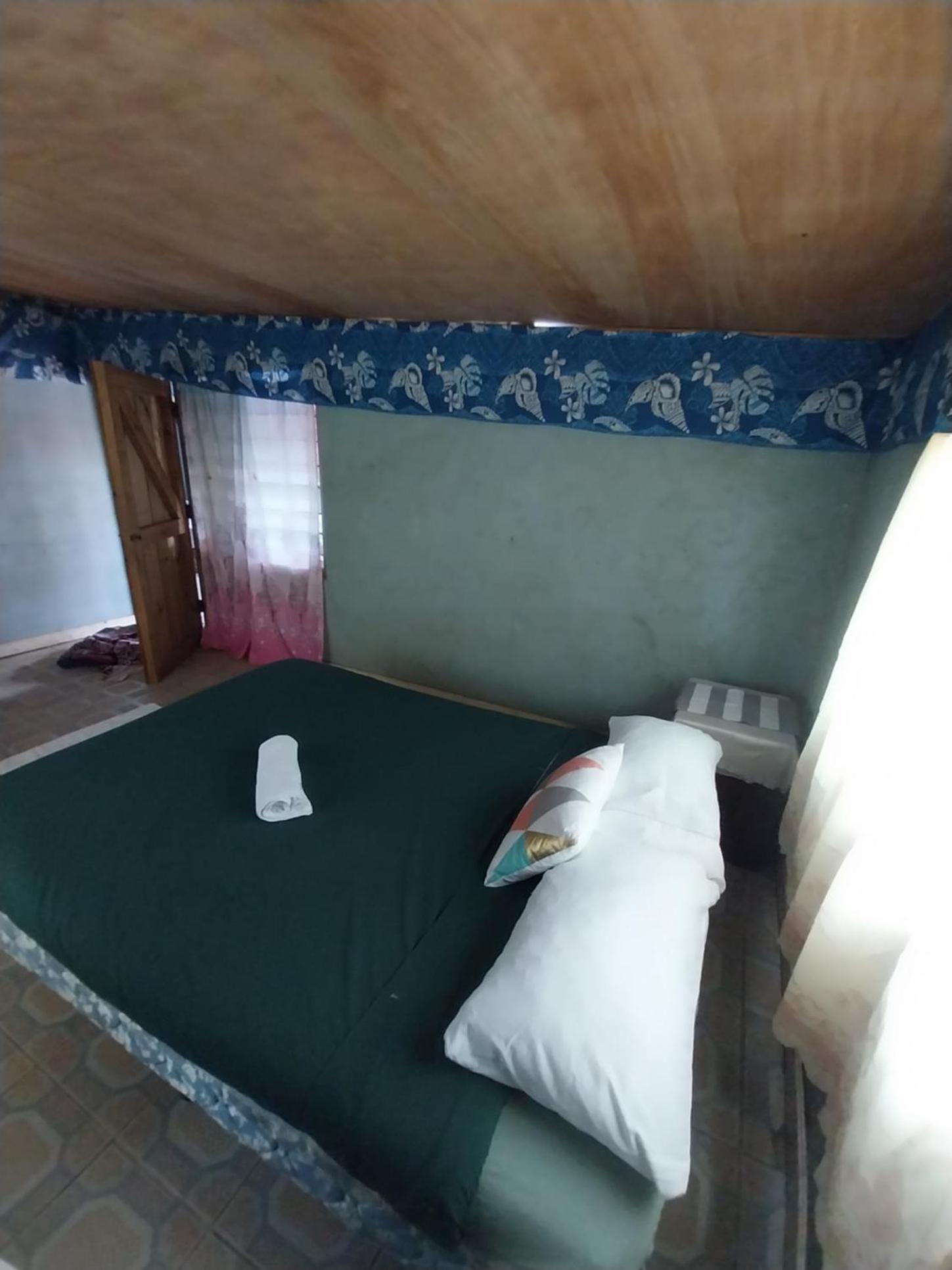 Nasakeci Room