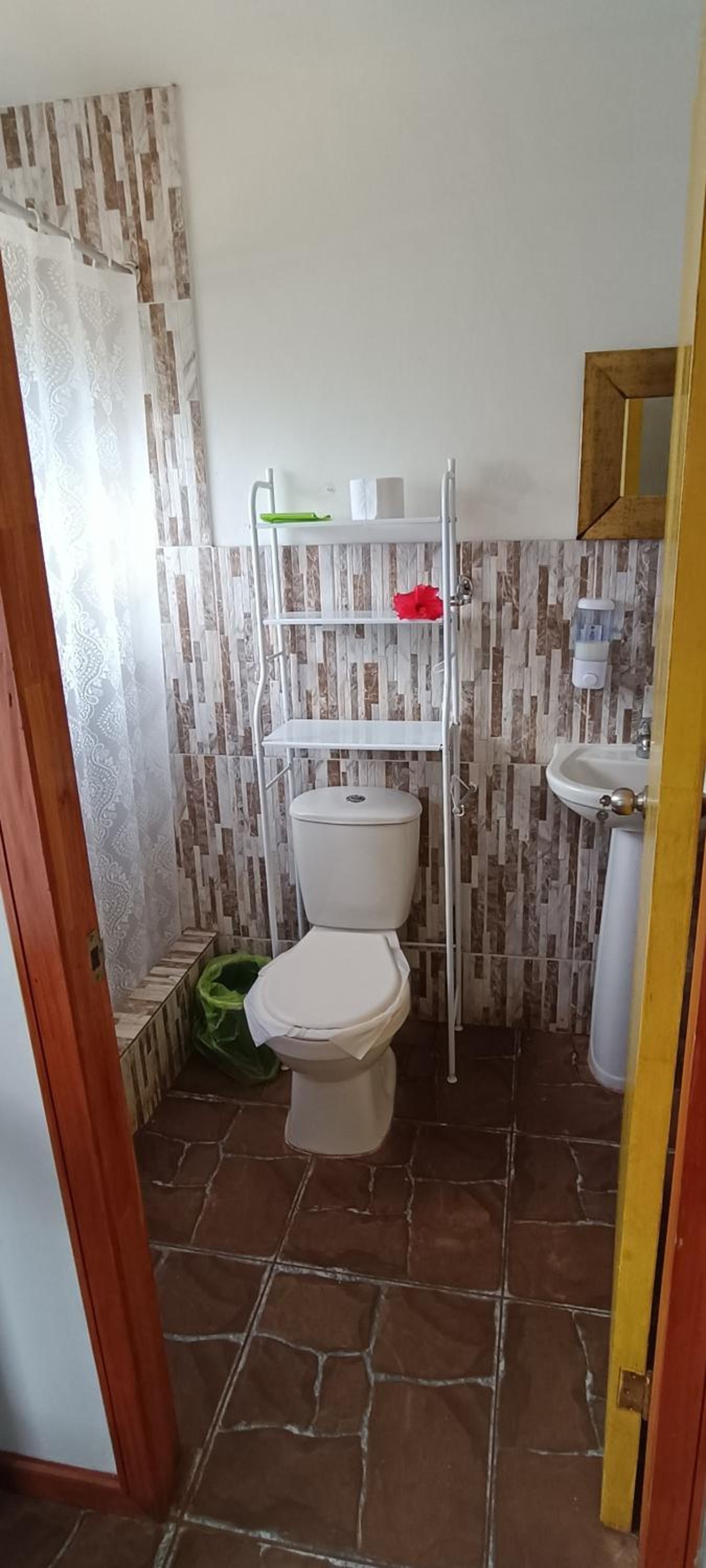 Hostal Oreko