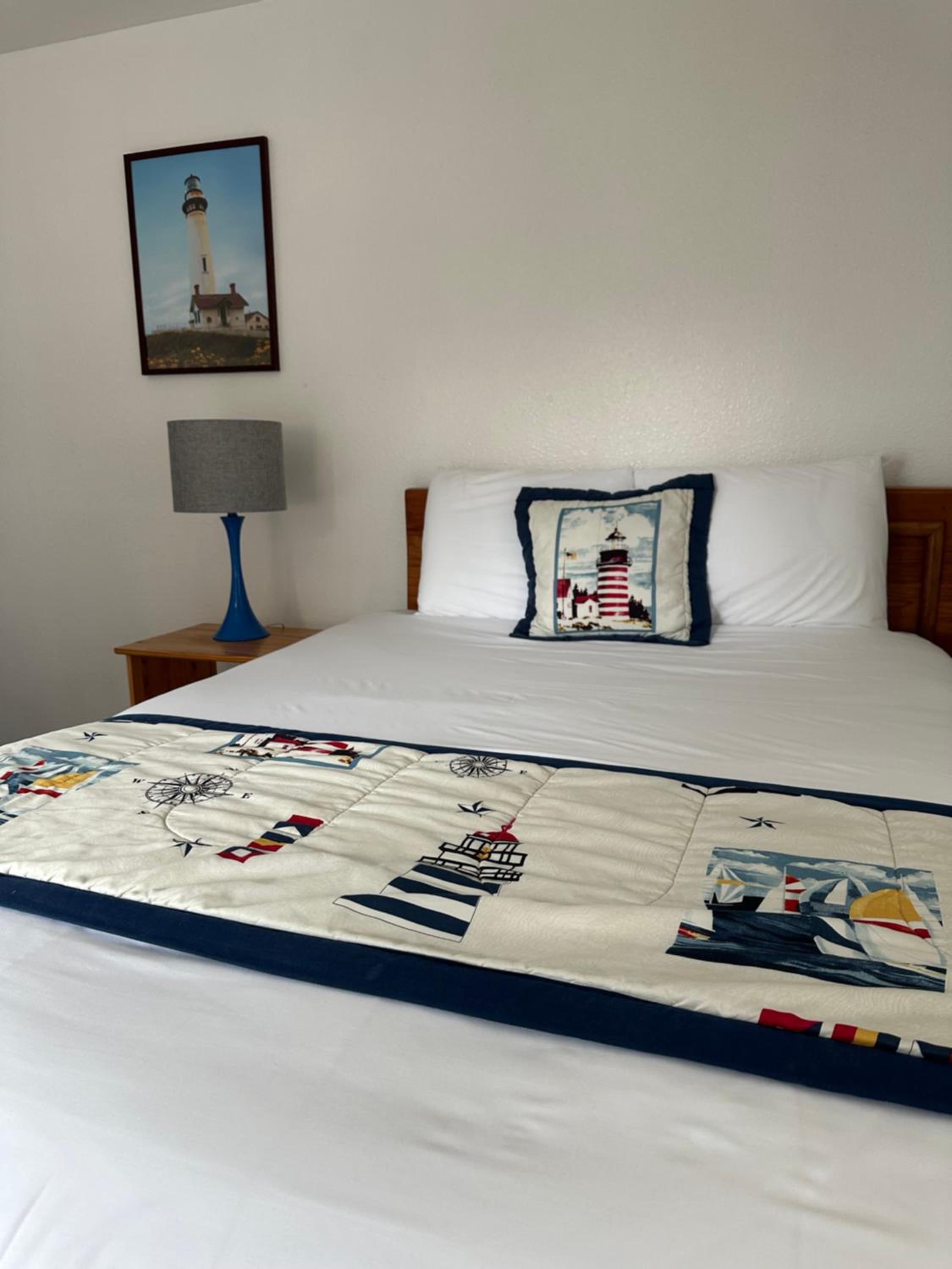 Tillicum Beach Motel - Formerly Deane's Oceanfront Lodge
