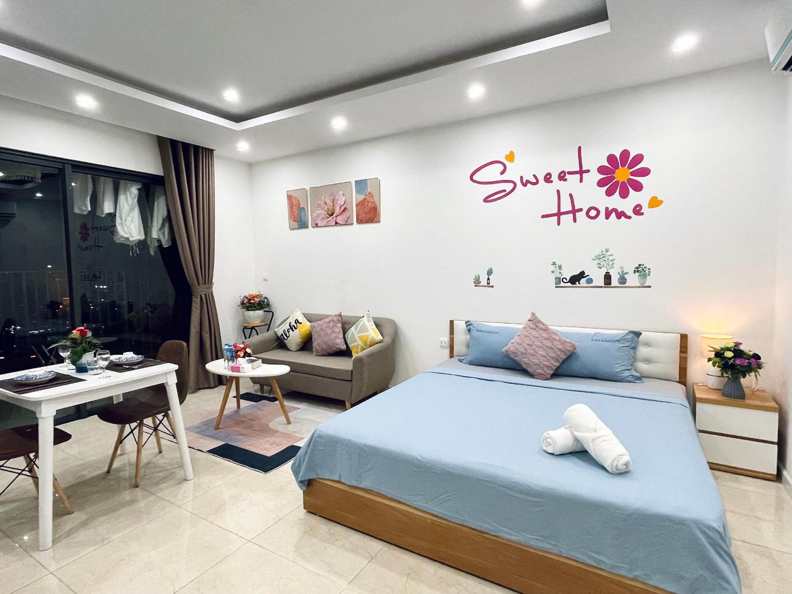 Luna's House - Vinhomes D'Capitale - Studio Apt