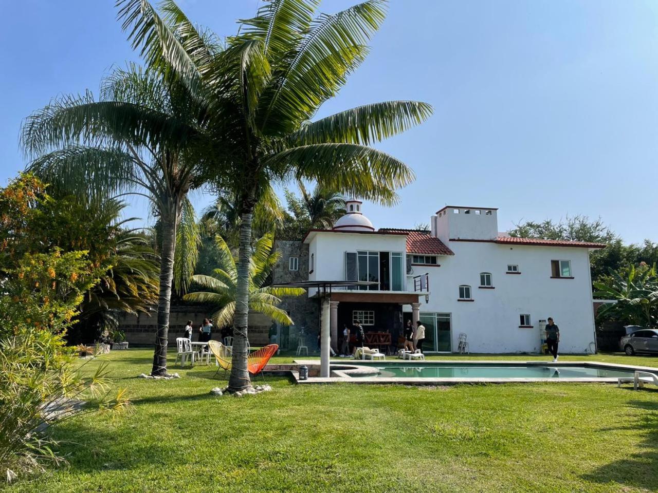 Casa Luxe con Alberca Cuerna view 2