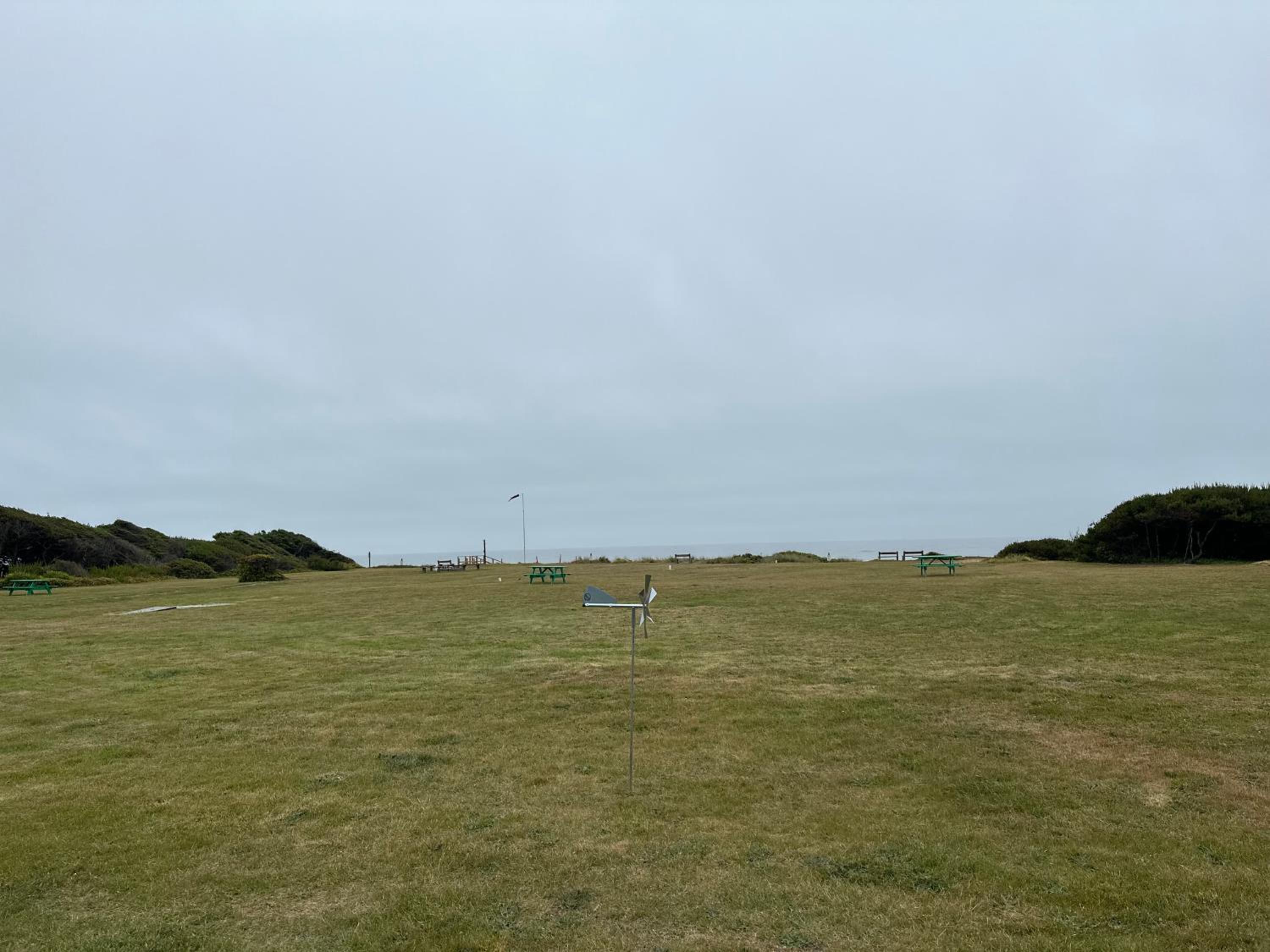 Tillicum Beach Motel - Formerly Deane's Oceanfront Lodge