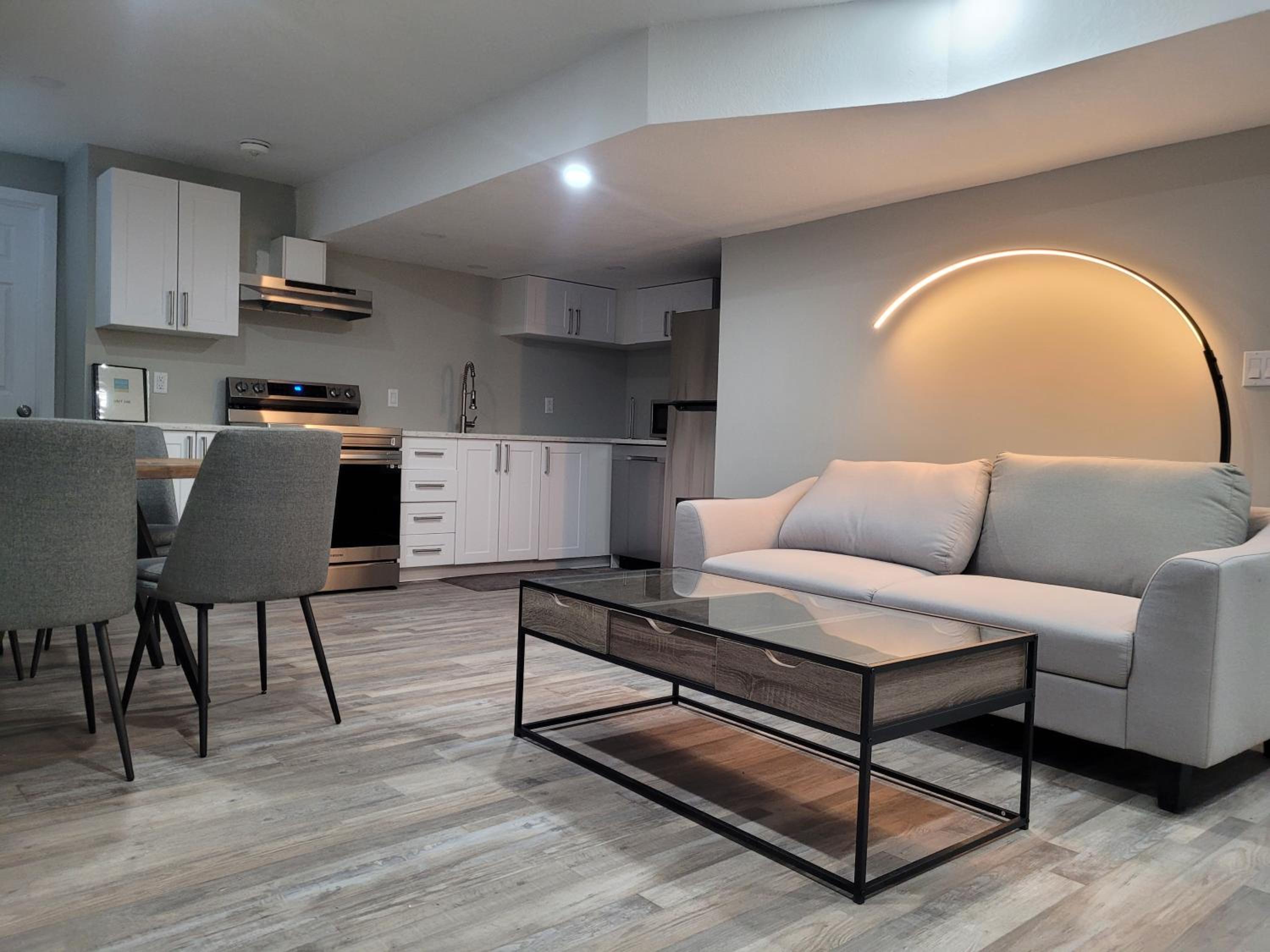 Kitchener Vacations - Boardwalk Homes - Executive Townhomes - Property Image 20